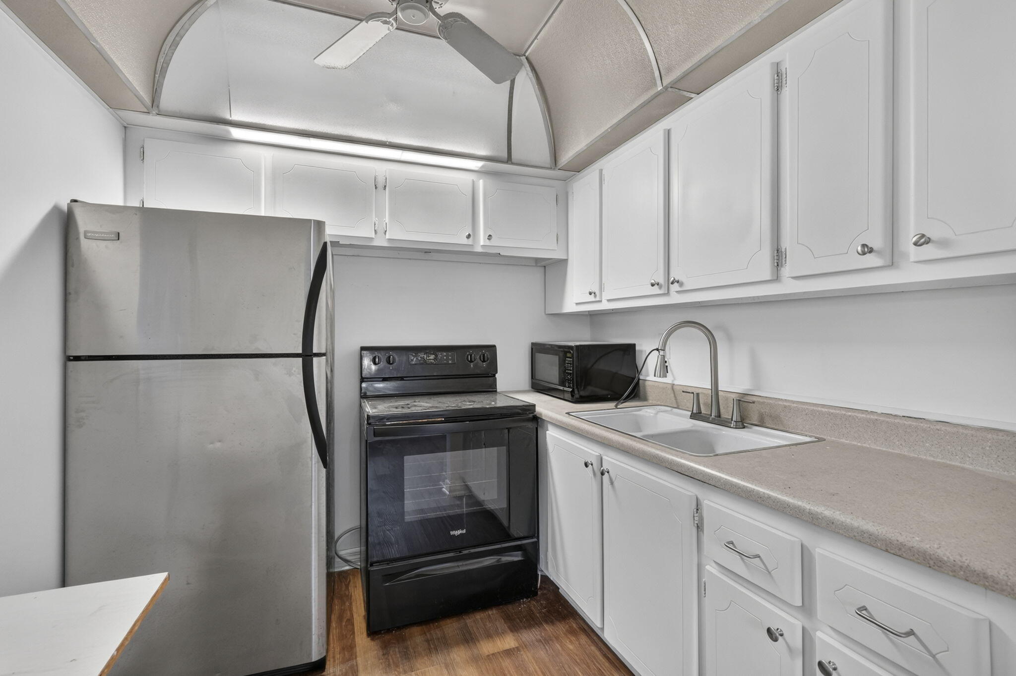 104 E Easthampton E 1 Property Photo 14