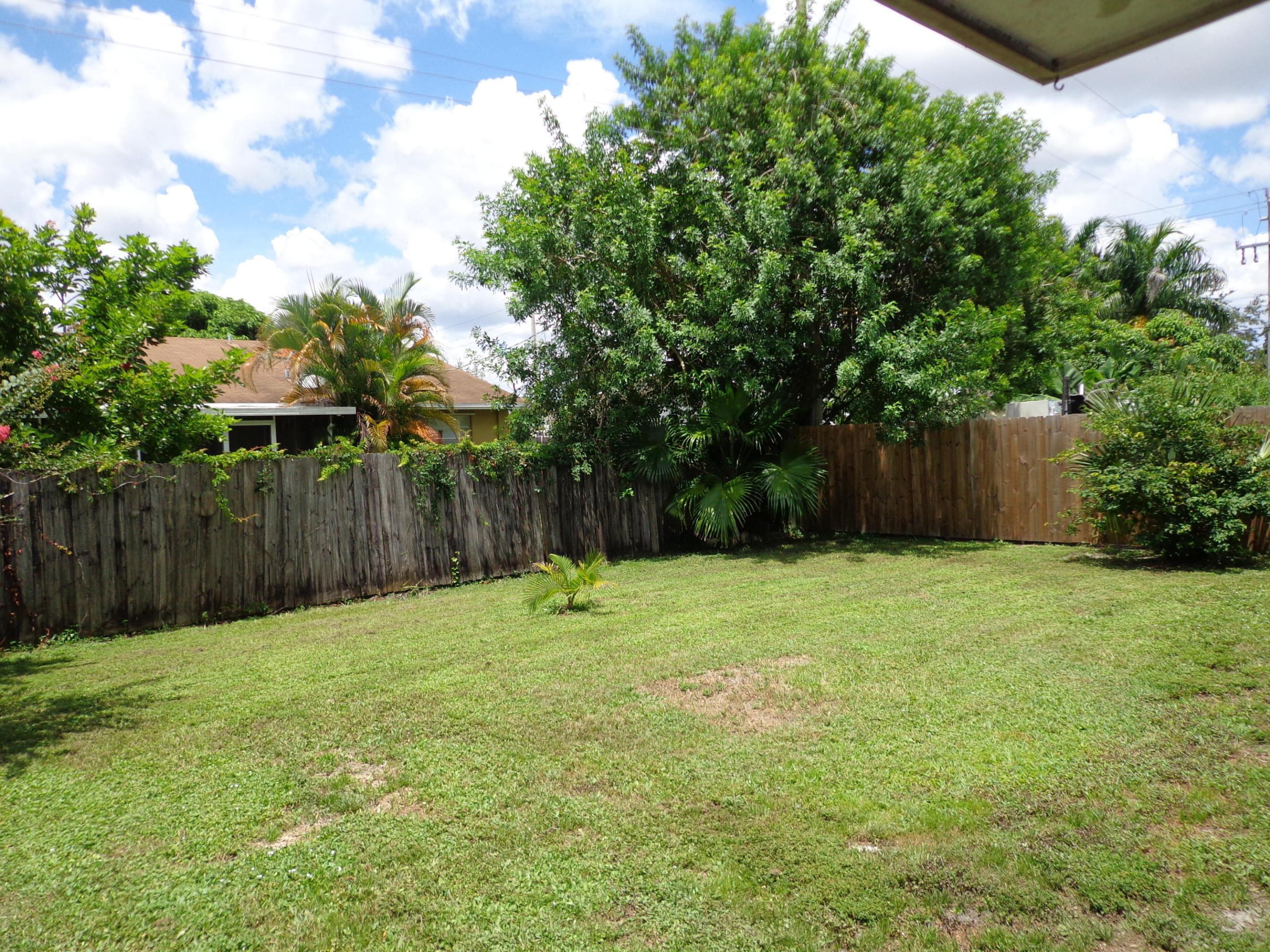 11751 Oleander Drive Property Photo 16