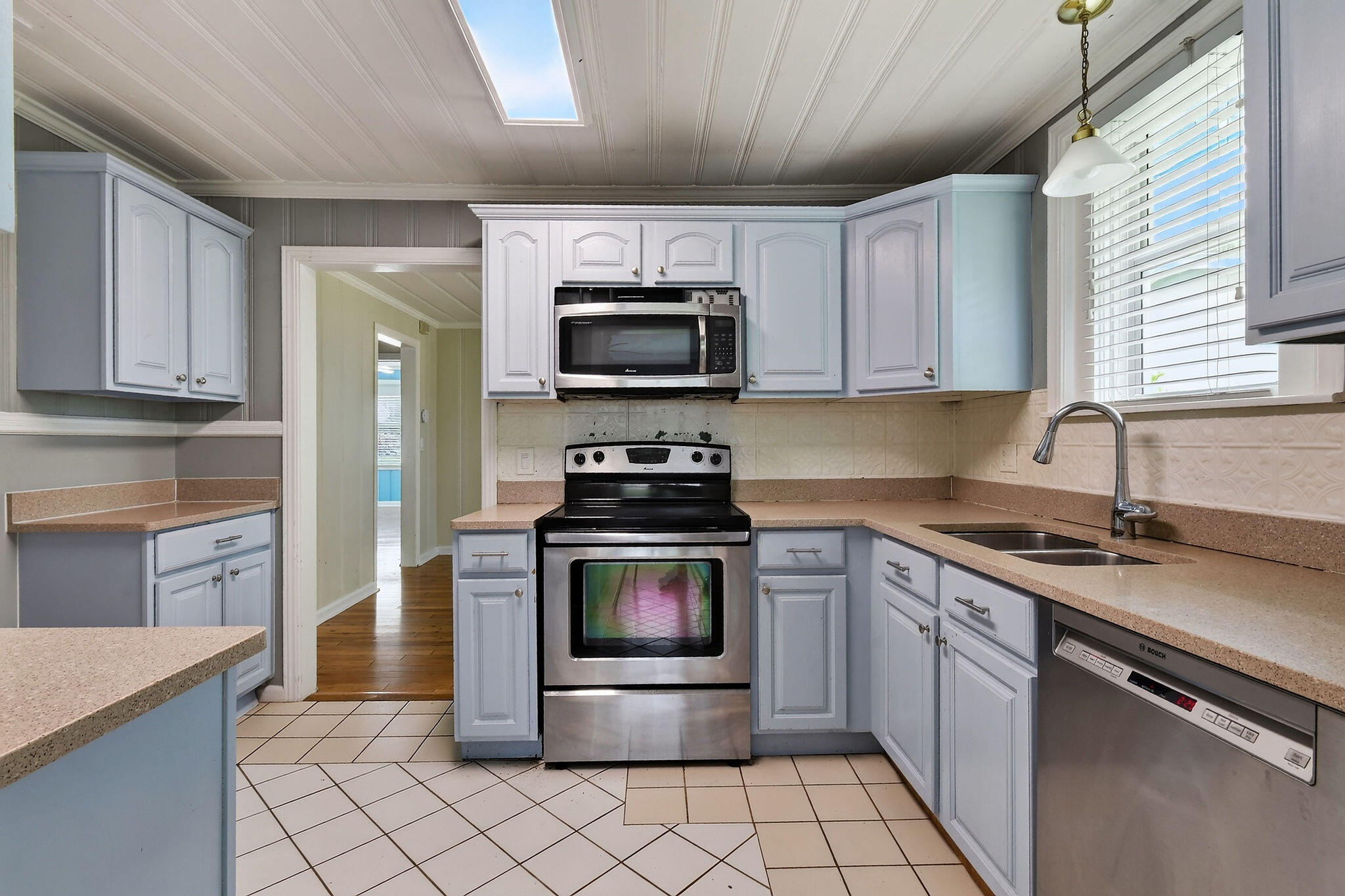 411 Evergreen Drive Property Photo 13
