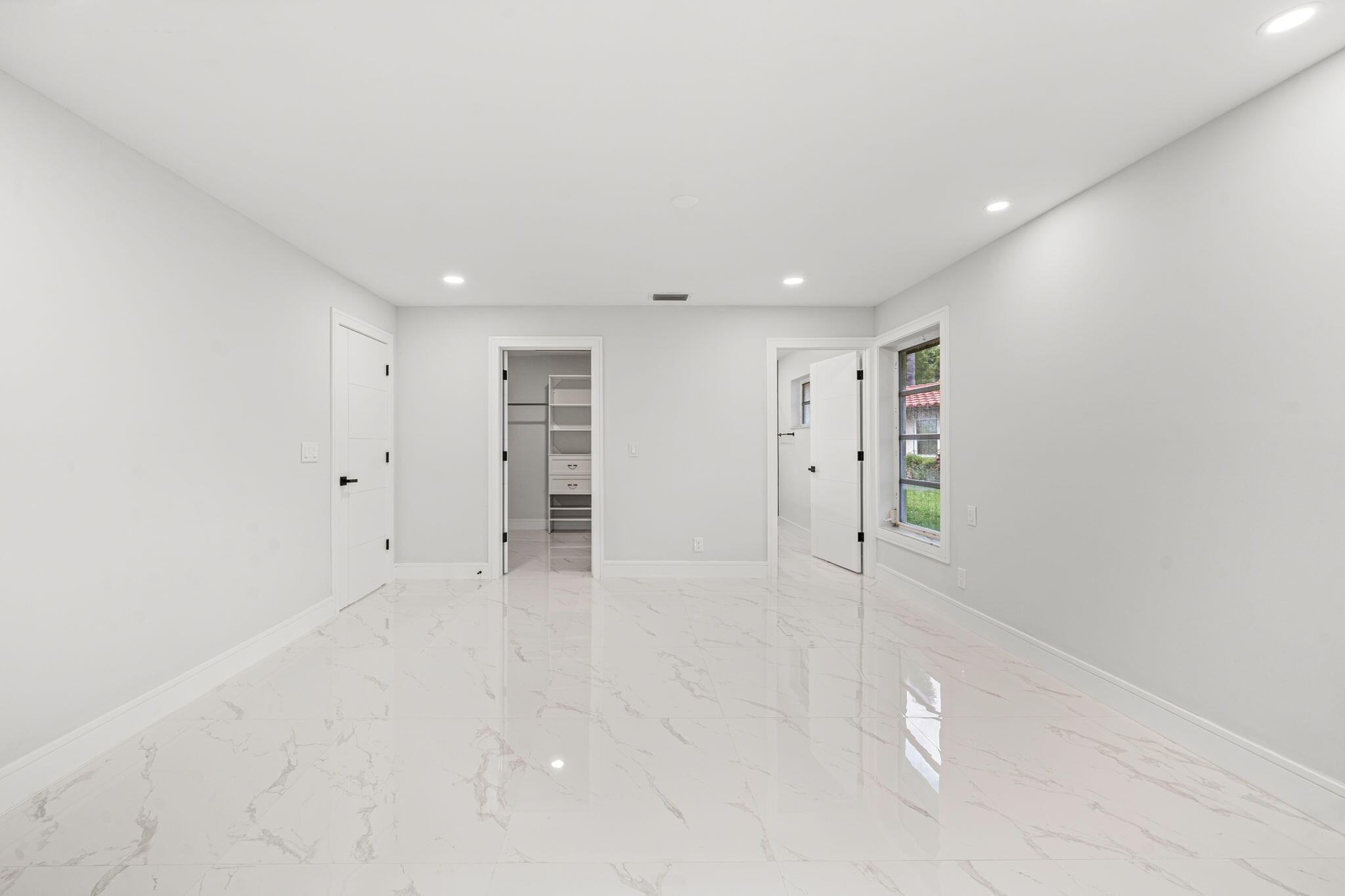 6083 Millington Way Property Photo 17