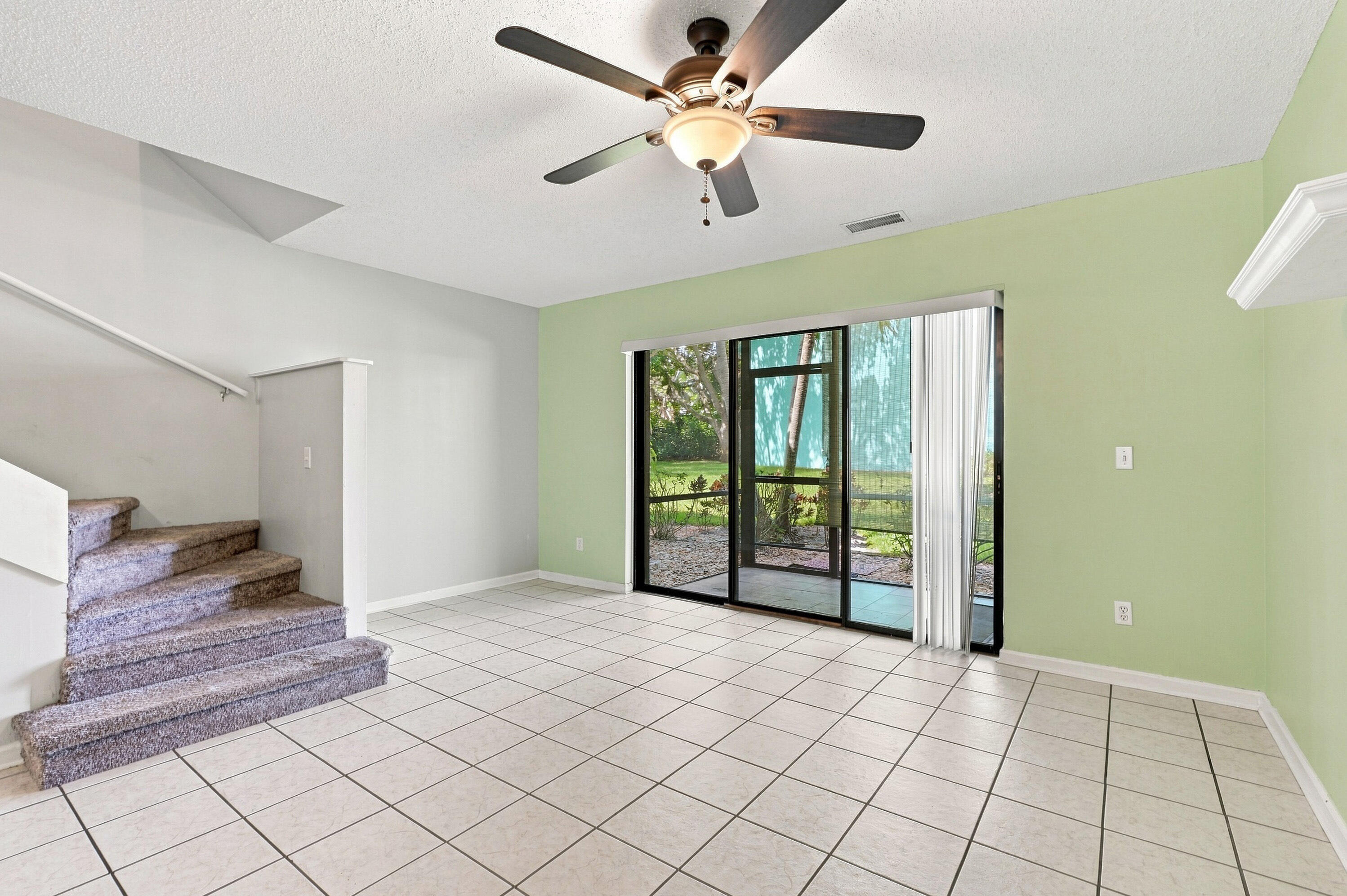 13521 S Indian River Drive 1003 Property Photo 5