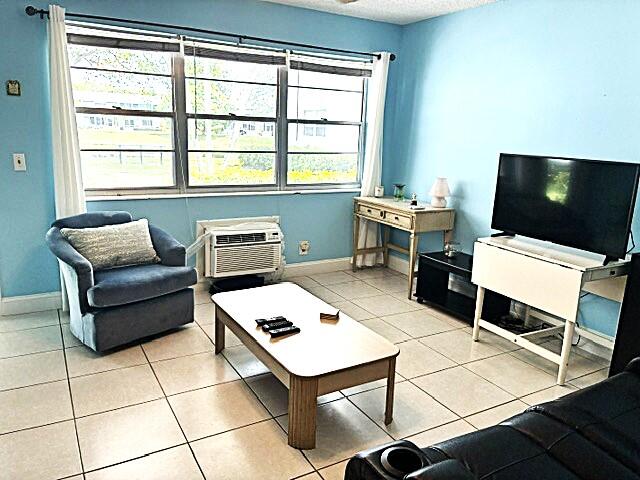 110 Markham F 110 Property Photo 7