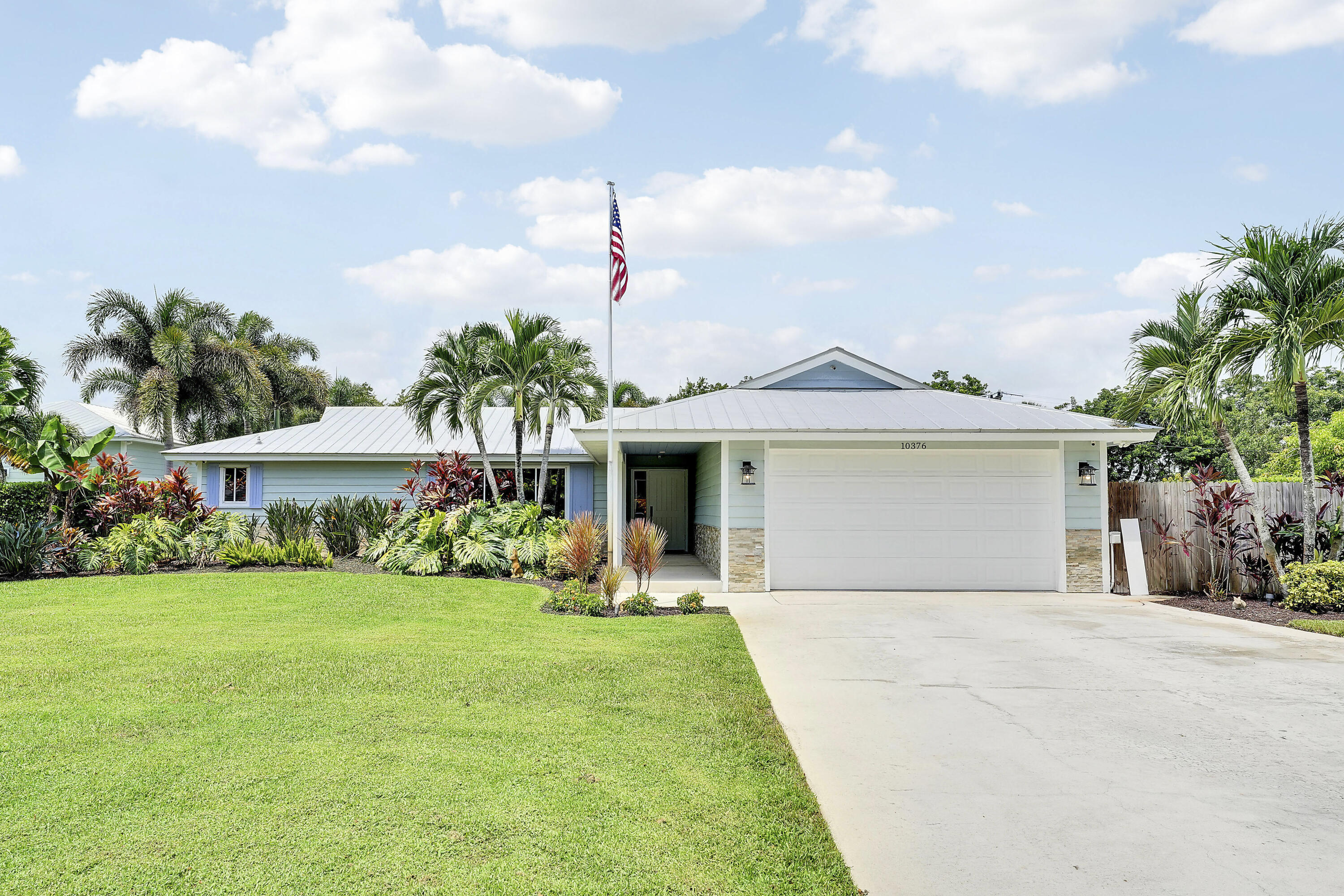 10376 W Tara Boulevard Property Photo 6