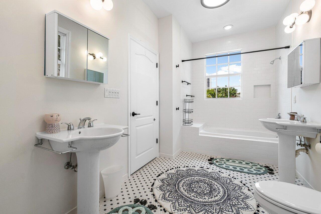 783 Toledo Drive Property Photo 29