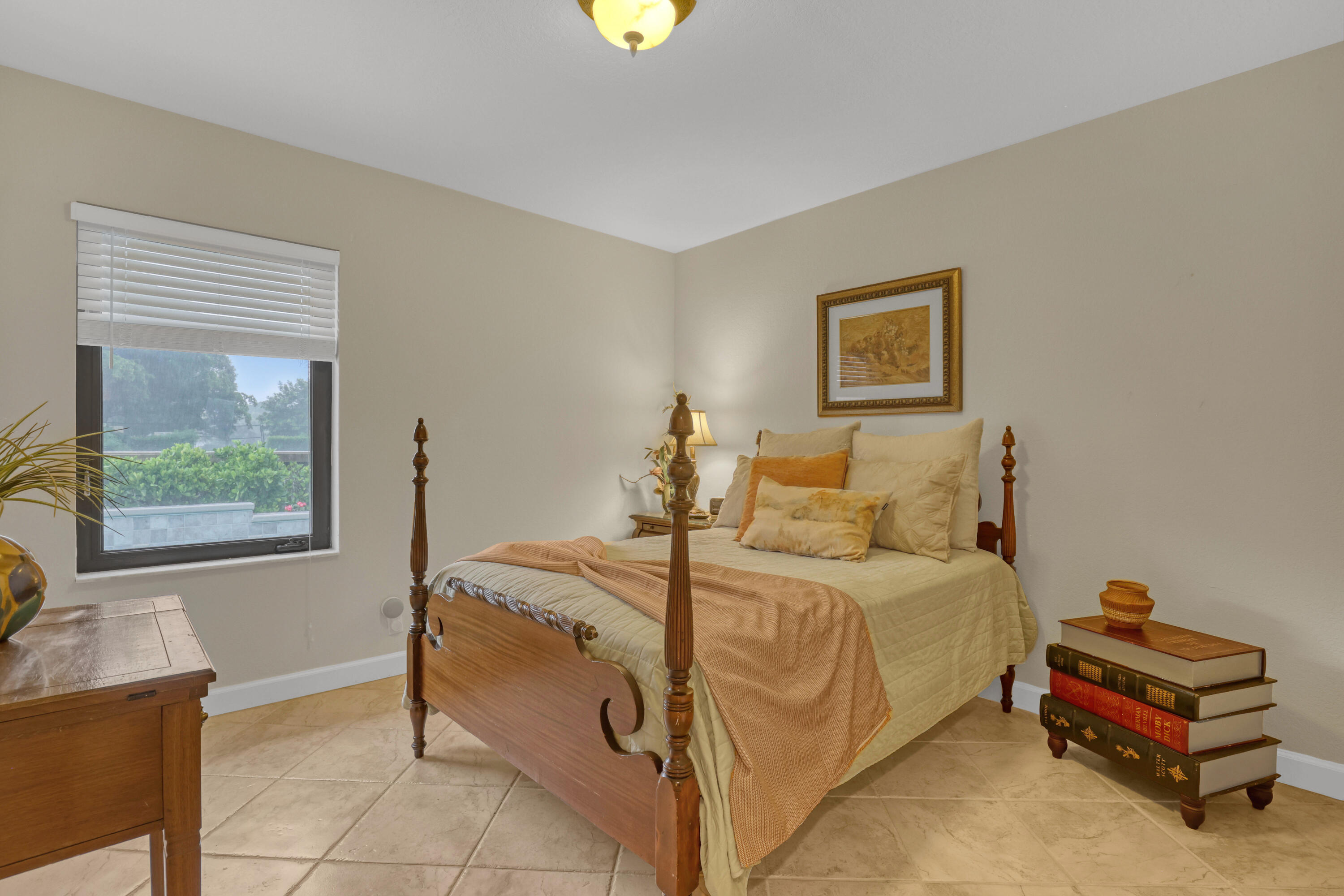 2156 Amesbury Circle Property Photo 27