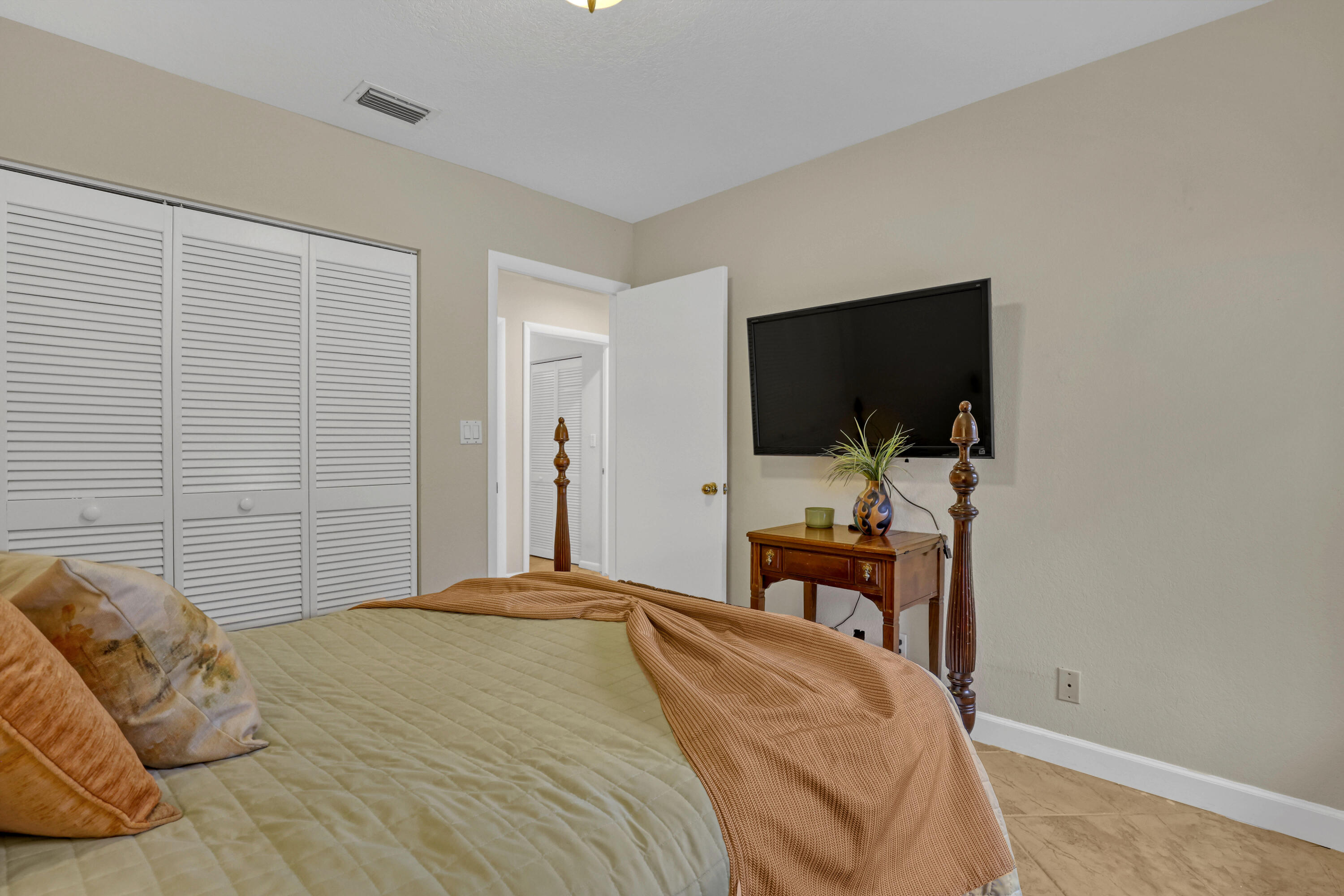 2156 Amesbury Circle Property Photo 28