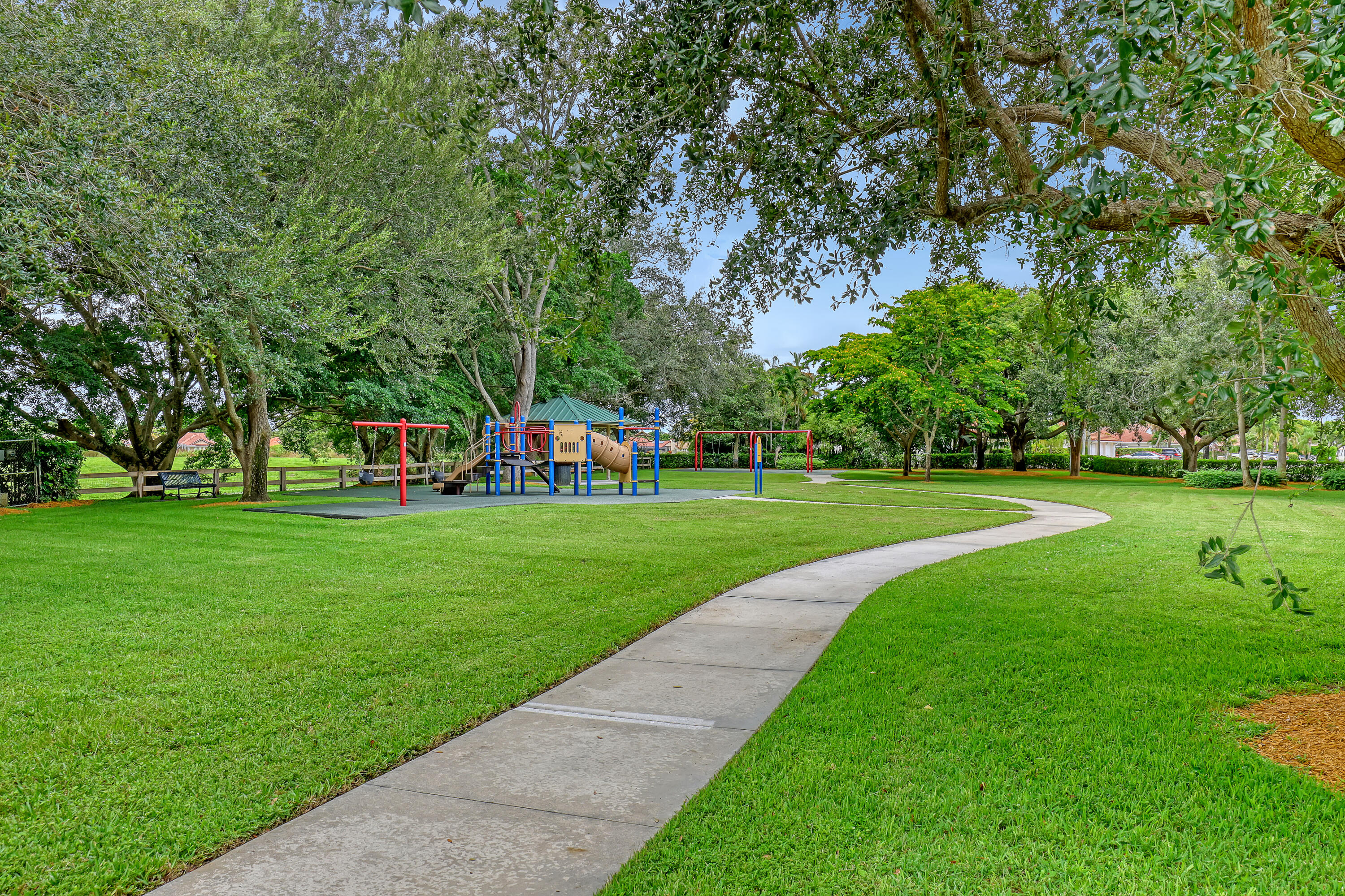 2156 Amesbury Circle Property Photo 45