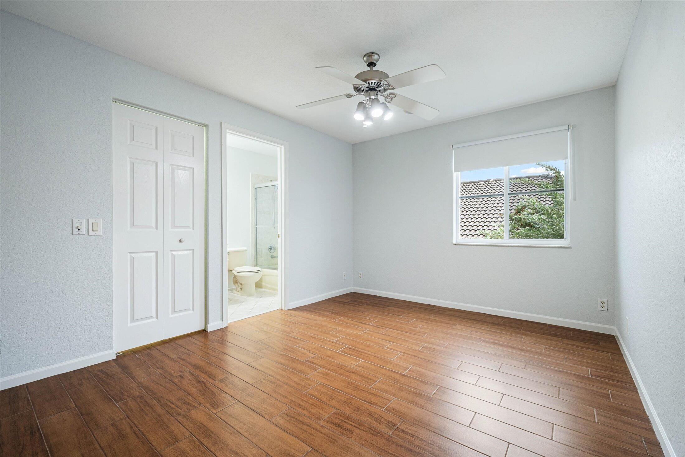 890 Hawthorn Terrace Property Photo 37