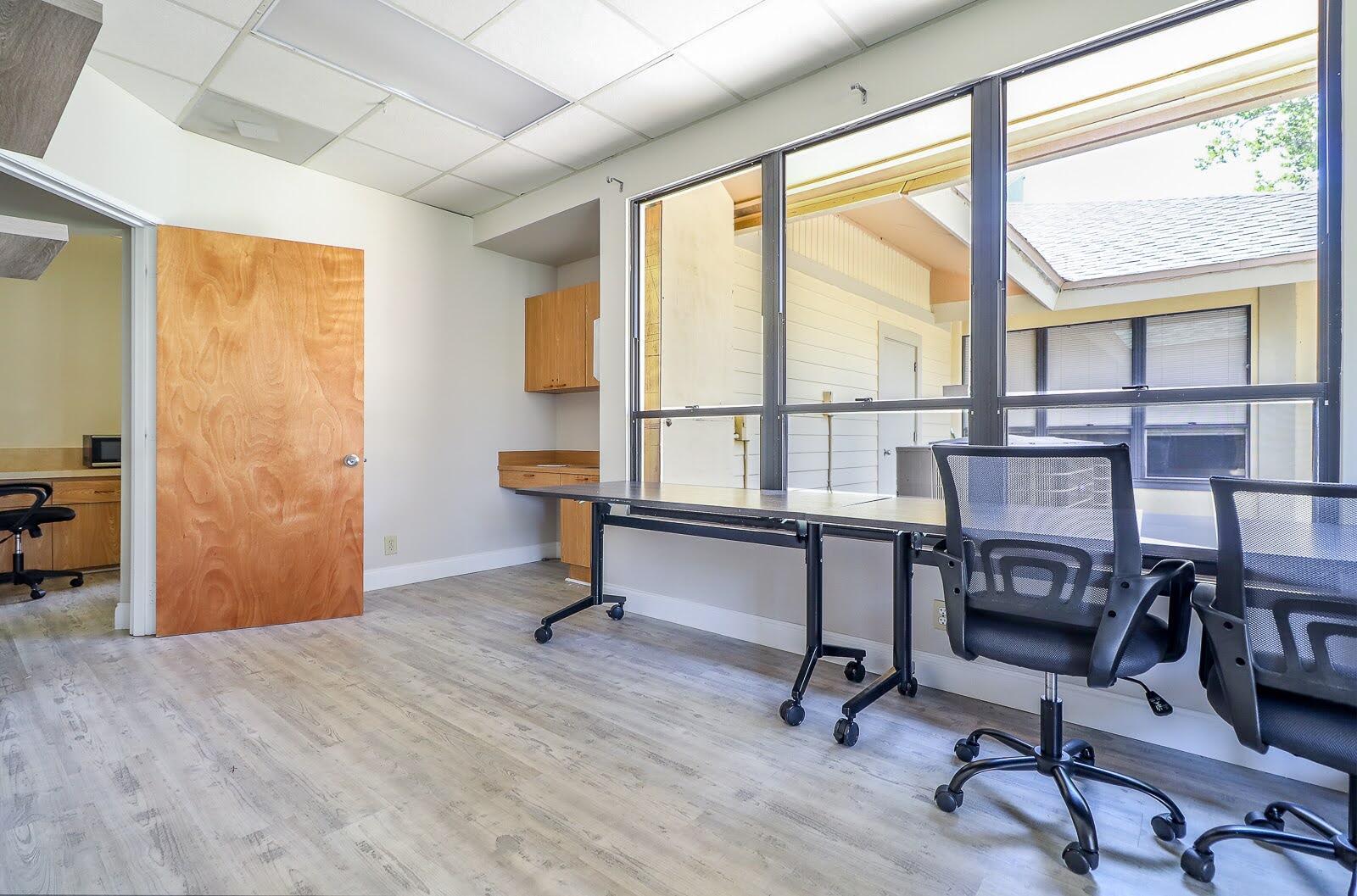 4 Office Park Drive Property Photo 20