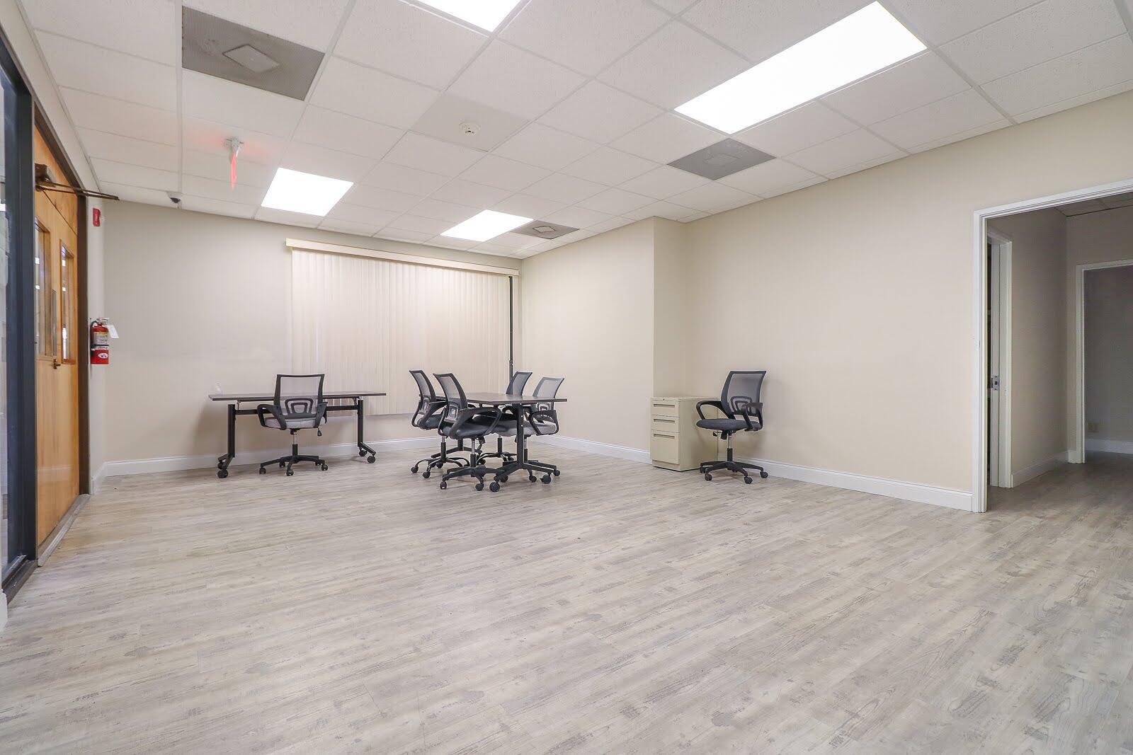 4 Office Park Drive Property Photo 28