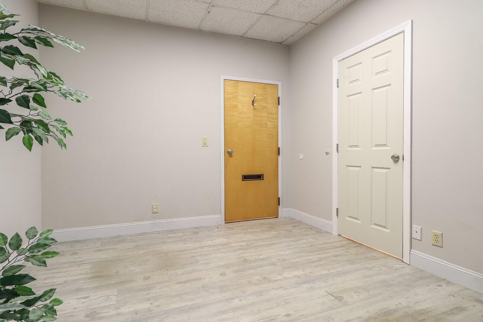 4 Office Park Drive Property Photo 33