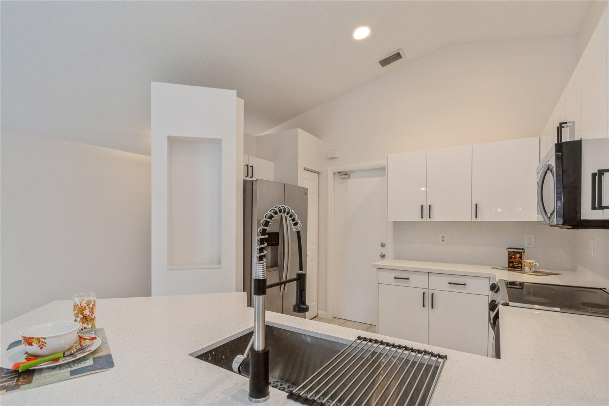 4367 Dogwood Circle Property Photo 12