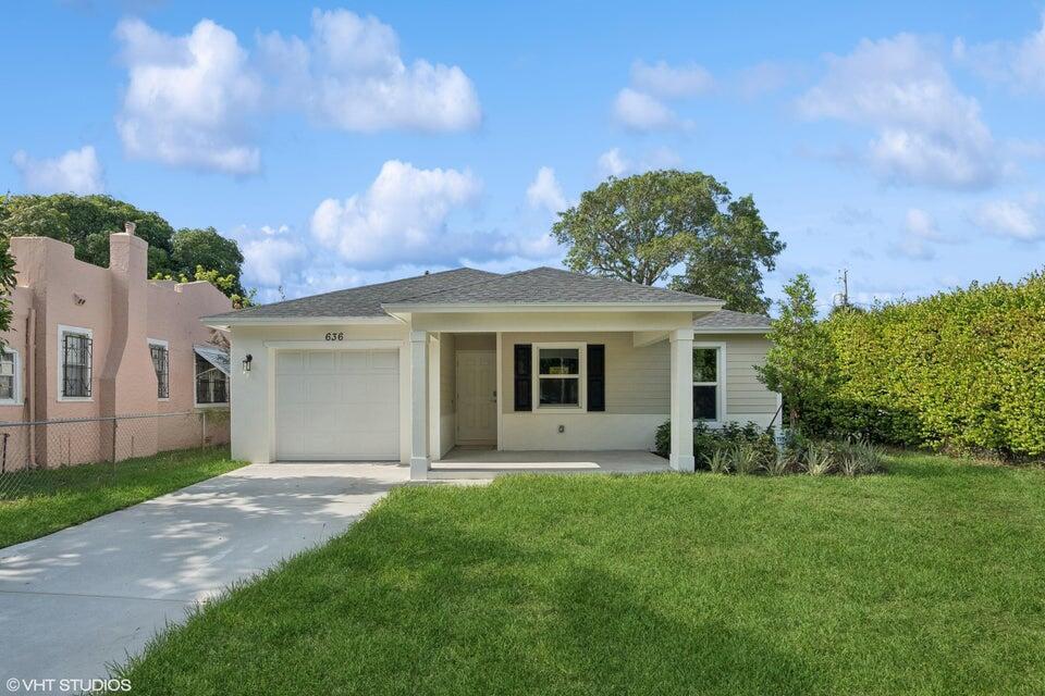 636 35th Street Property Photo 2