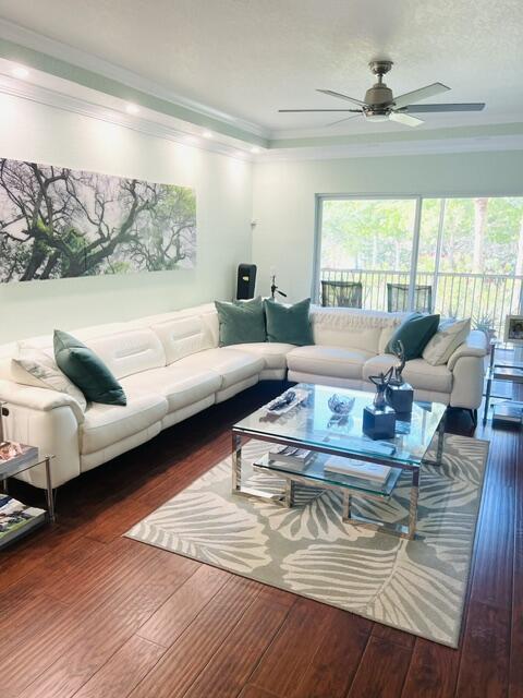 4721 Lucerne Lakes Boulevard E 725 Property Photo 1