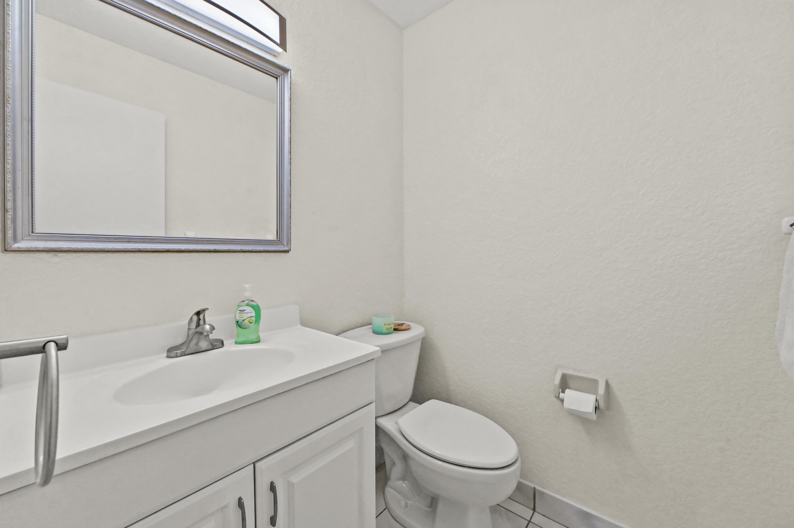 605 High Point Boulevard N C Property Photo 12