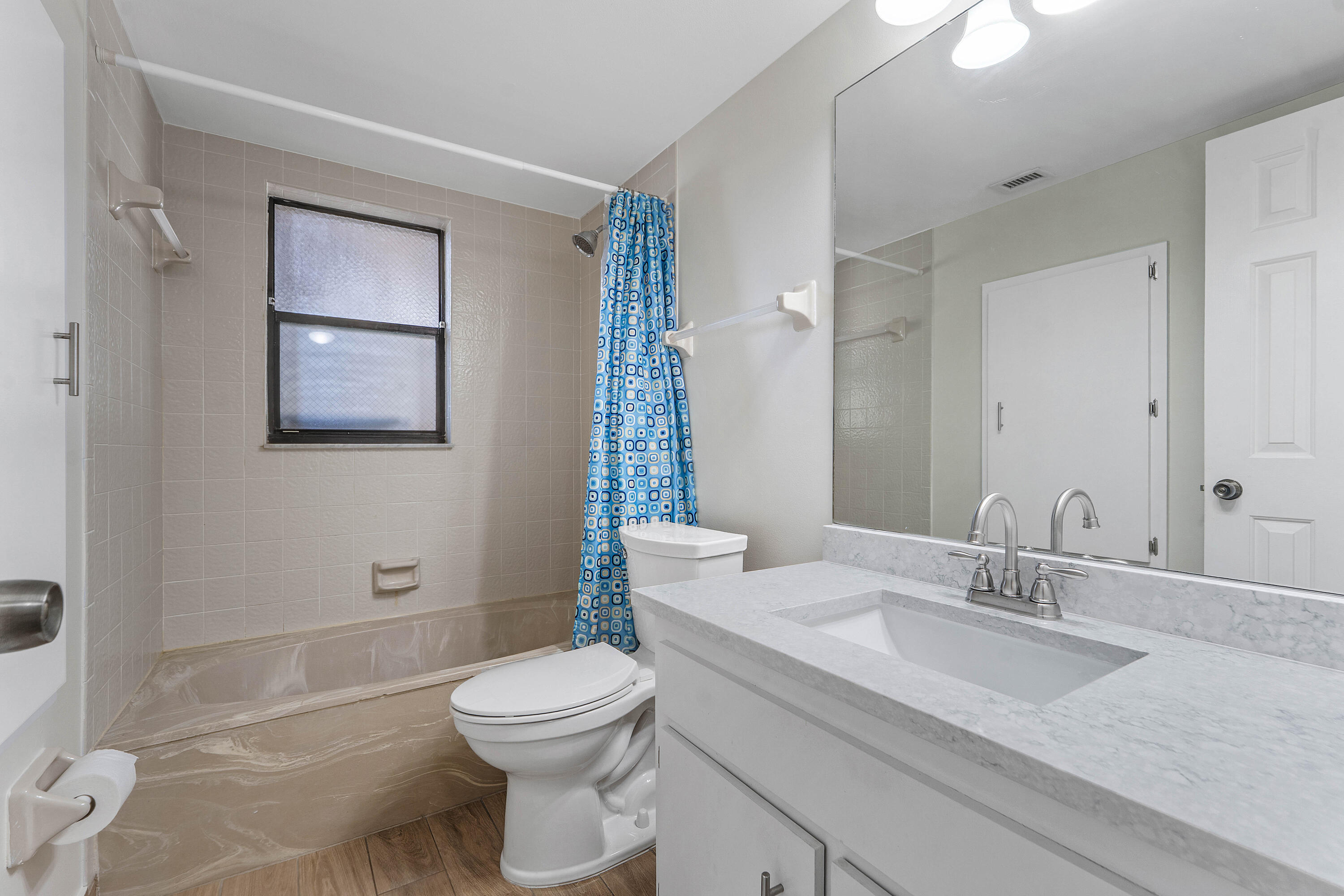 1611 Cabot Lane 3 Property Photo 16