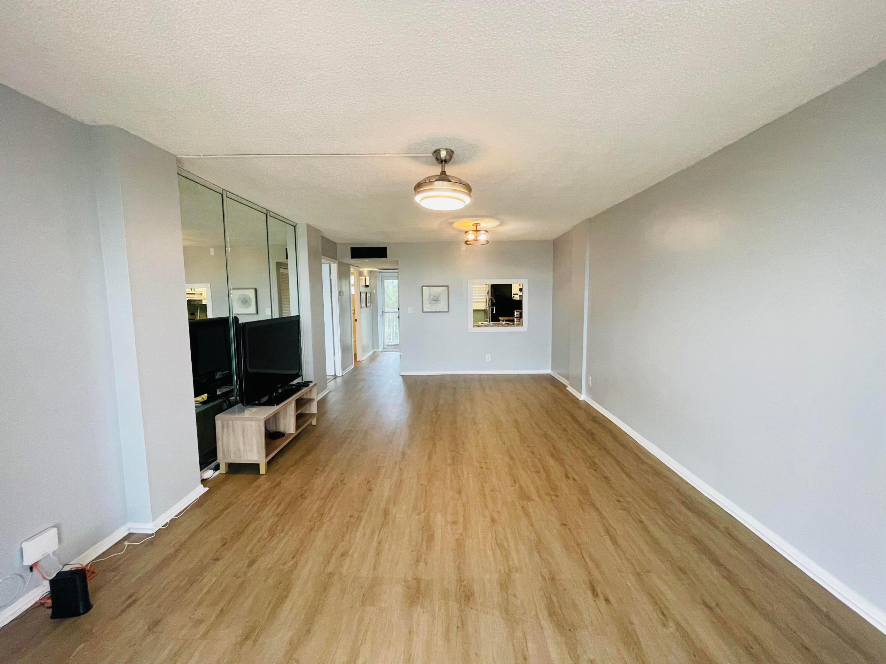 109 Royal Park Drive 4d Property Photo 6