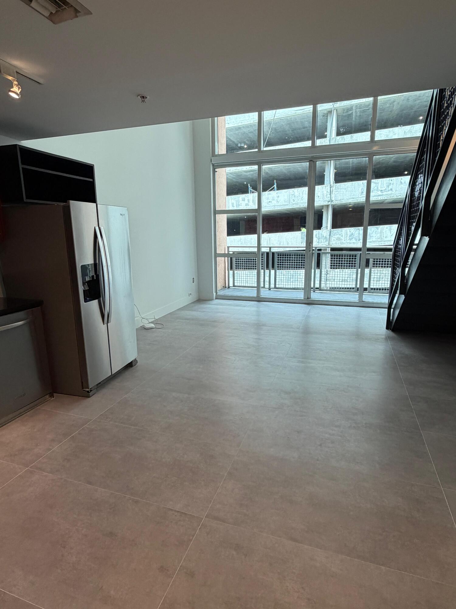 244 Biscayne Boulevard 645 Property Photo 1
