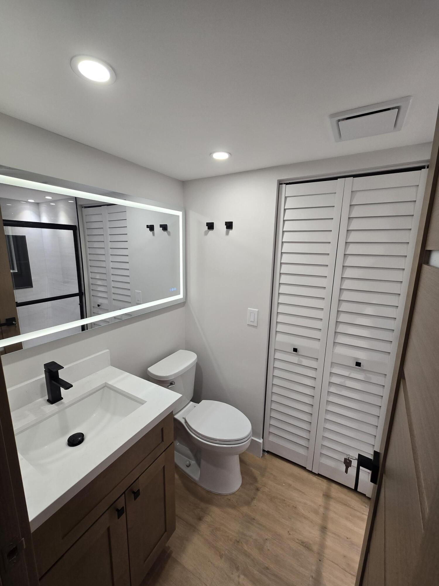 306 Lake Arbor Drive Property Photo 4