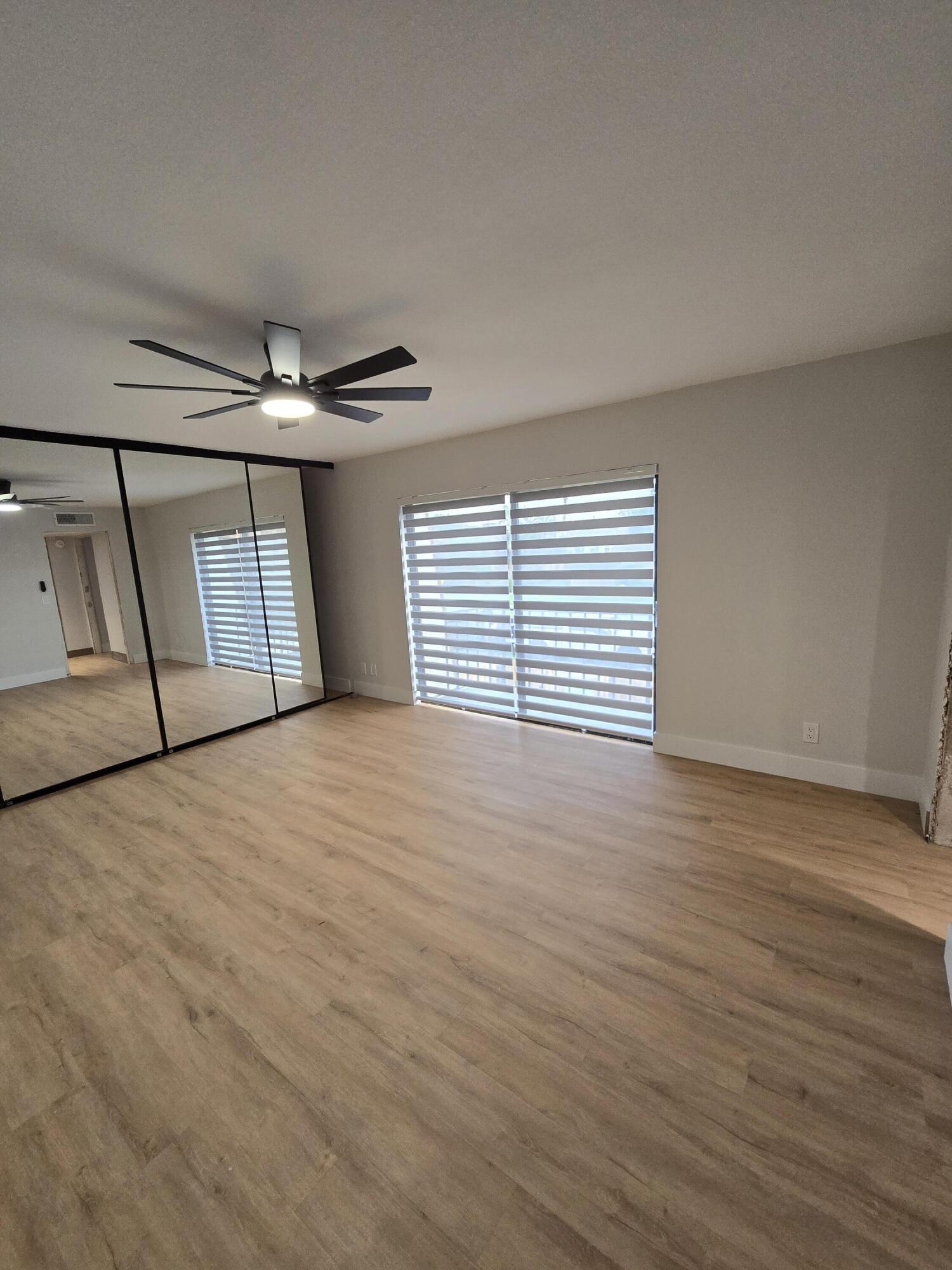 306 Lake Arbor Drive Property Photo 17