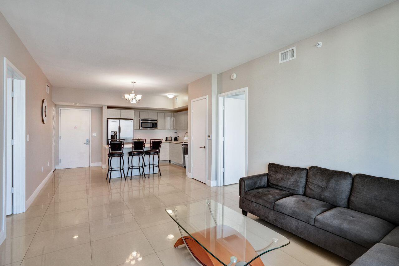 2600 E Hallandale Beach Boulevard T3210 Property Photo 11