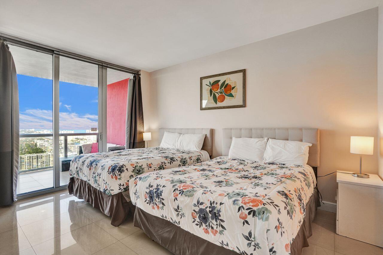 2600 E Hallandale Beach Boulevard T3210 Property Photo 15