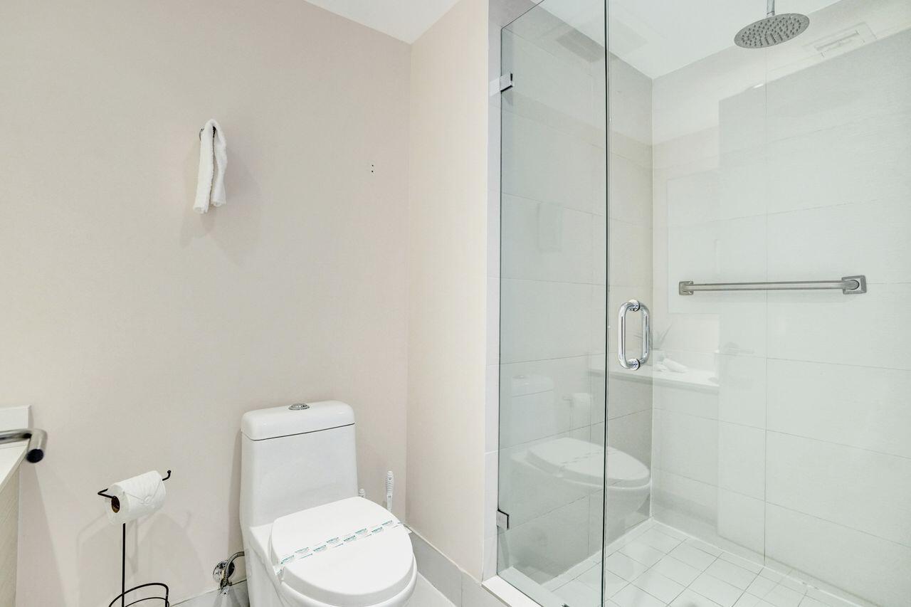 2600 E Hallandale Beach Boulevard T3210 Property Photo 18