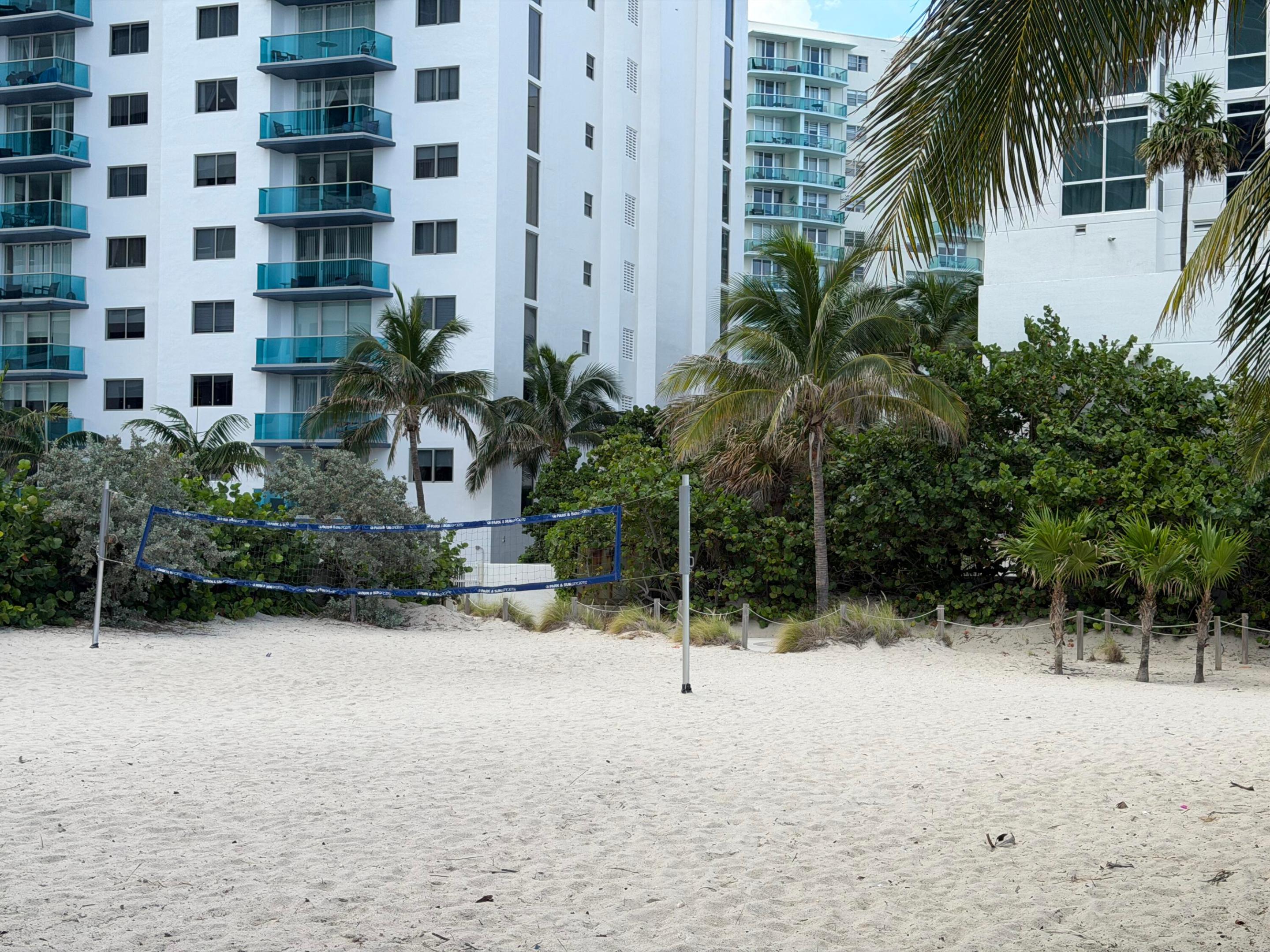 2600 E Hallandale Beach Boulevard T3210 Property Photo 29