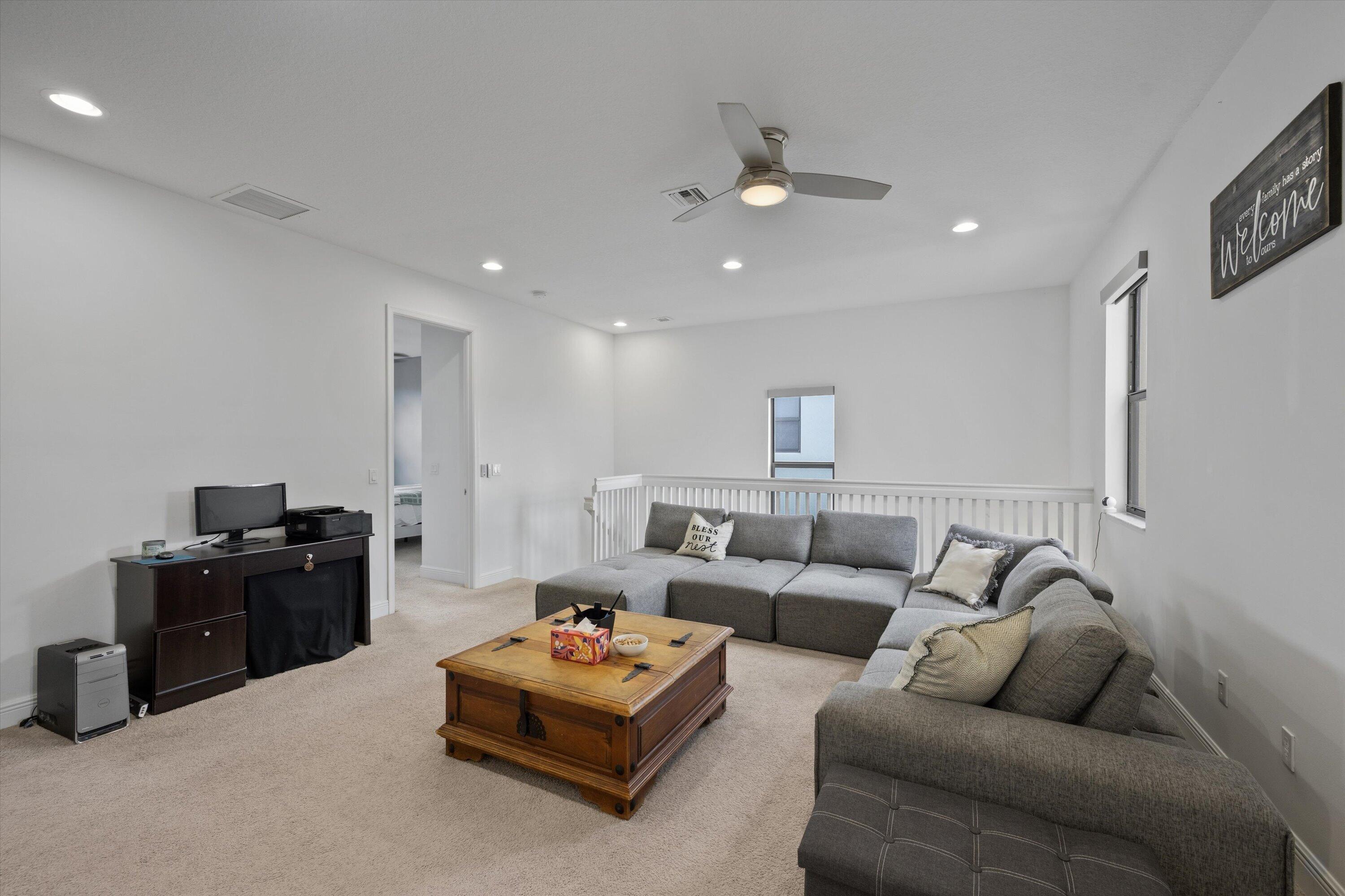 16426 Sandy Shore Drive Property Photo 20