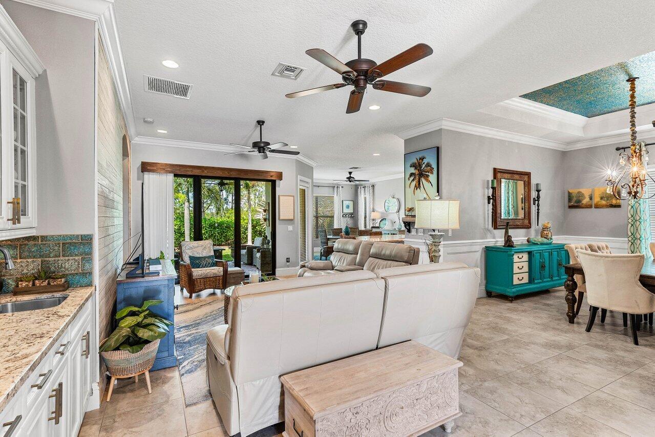 183 Calmo Circle Property Photo 8