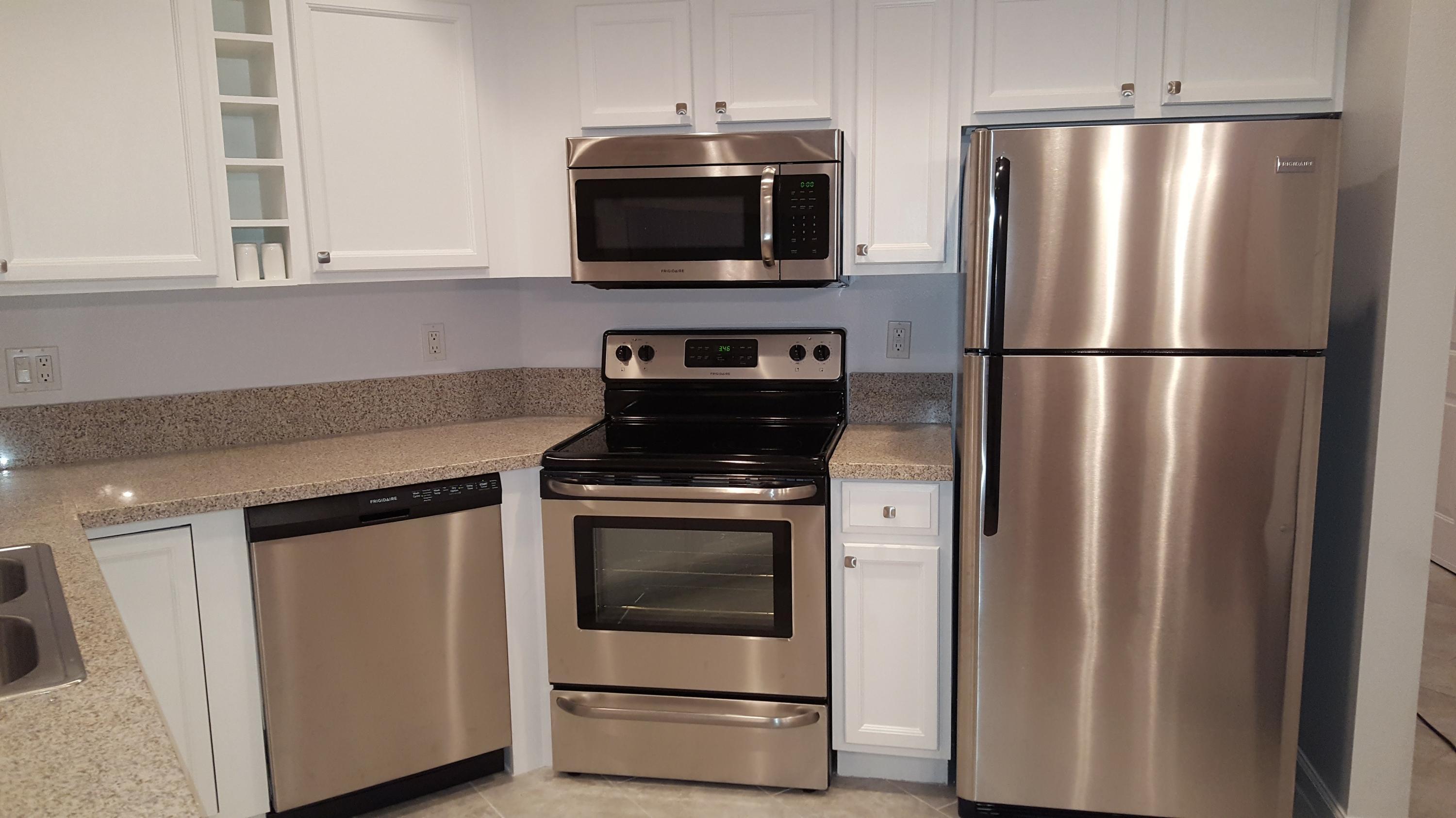 8033 Carnoustie Place A Property Photo 6