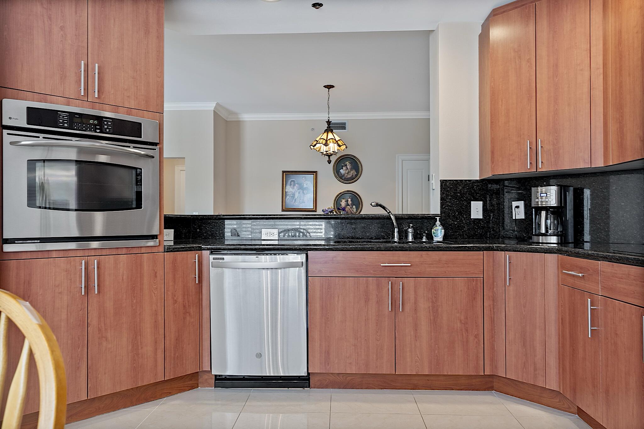 16100 EMERALD ESTATES Drive 397 Property Photo 1