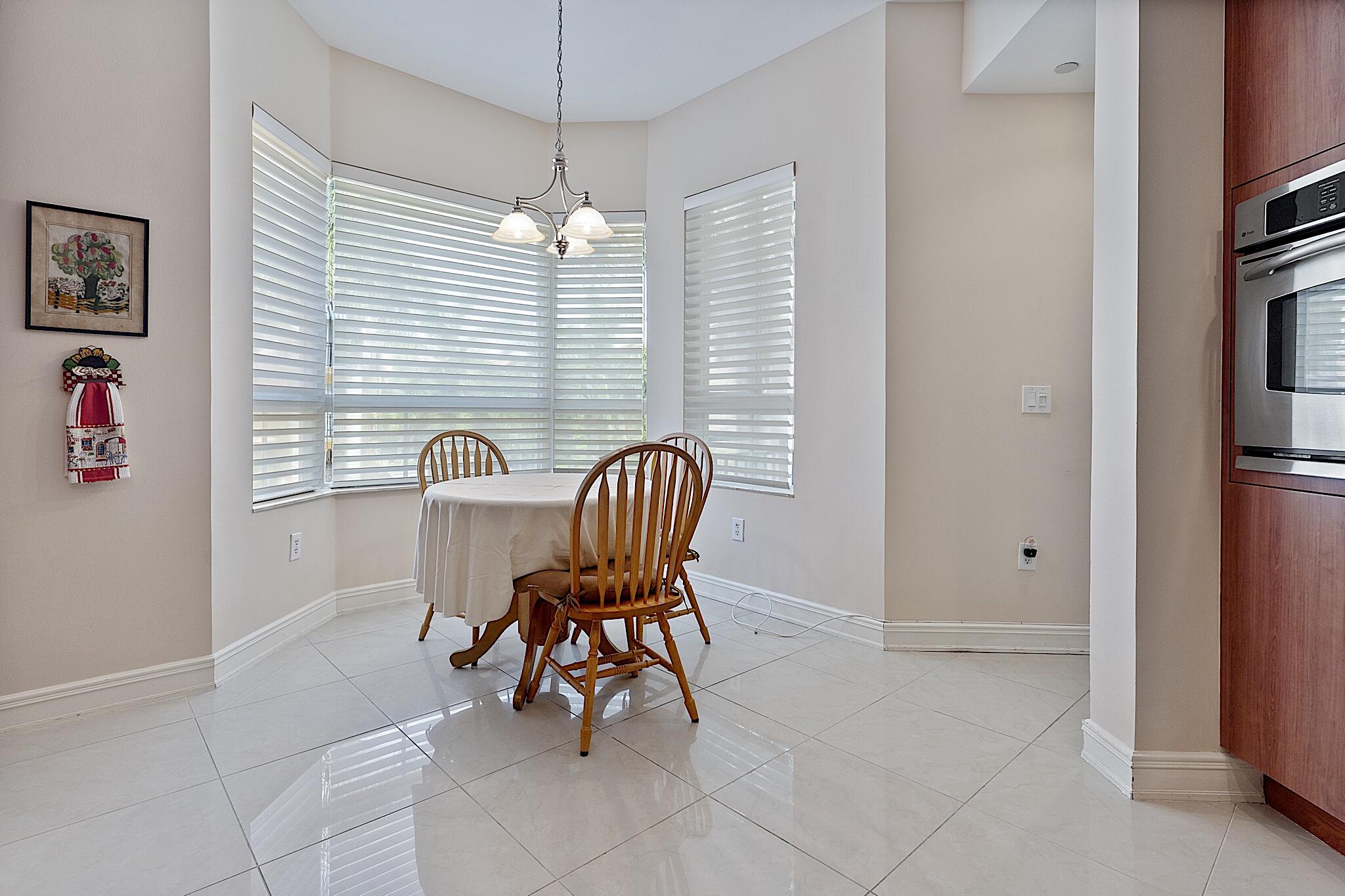 16100 Emerald Estates Drive 397 Property Photo 4