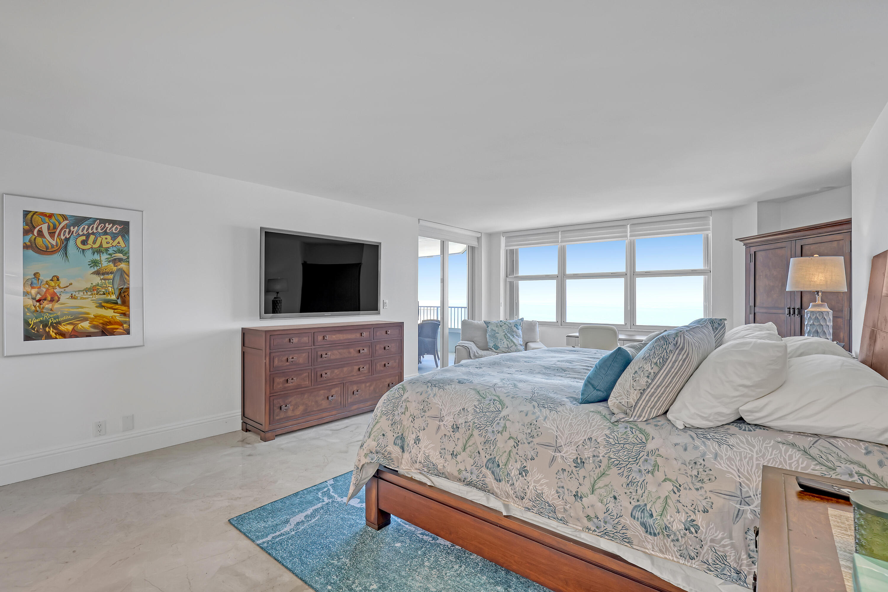 5200 N Ocean Drive 1703 Property Photo 15