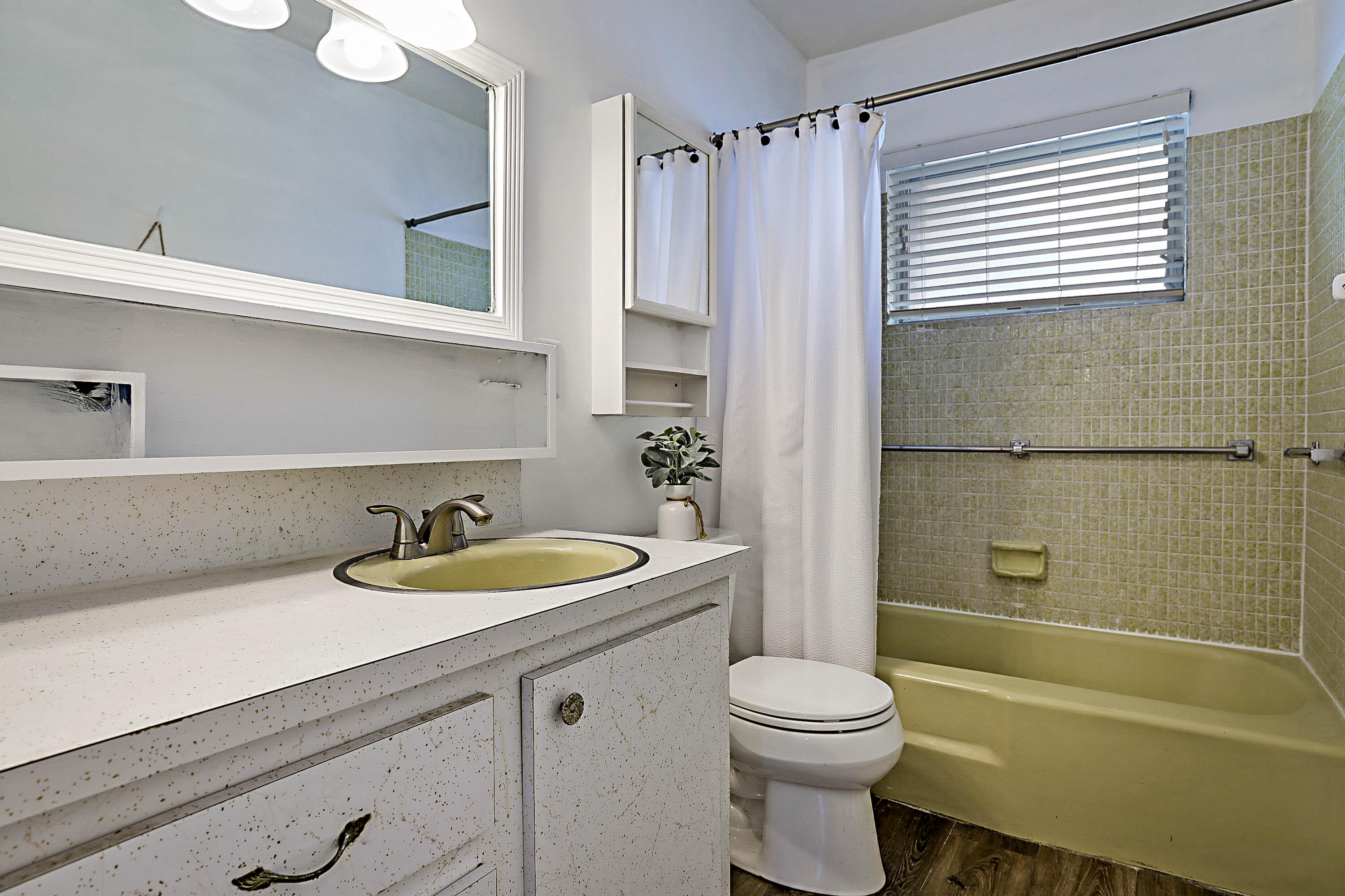 2688 Dudley Drive E D Property Photo 9