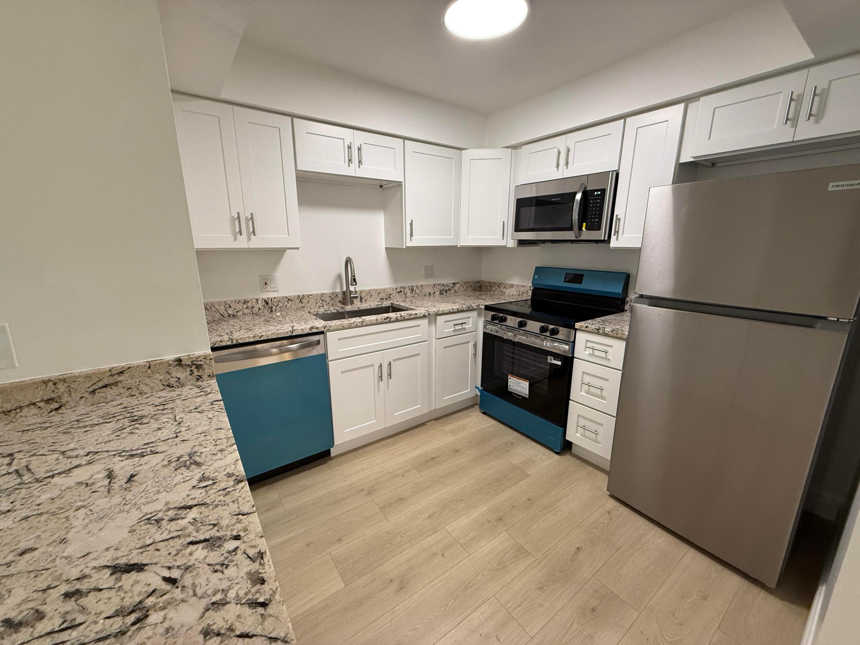950 S Kanner Highway E1 Property Photo 6