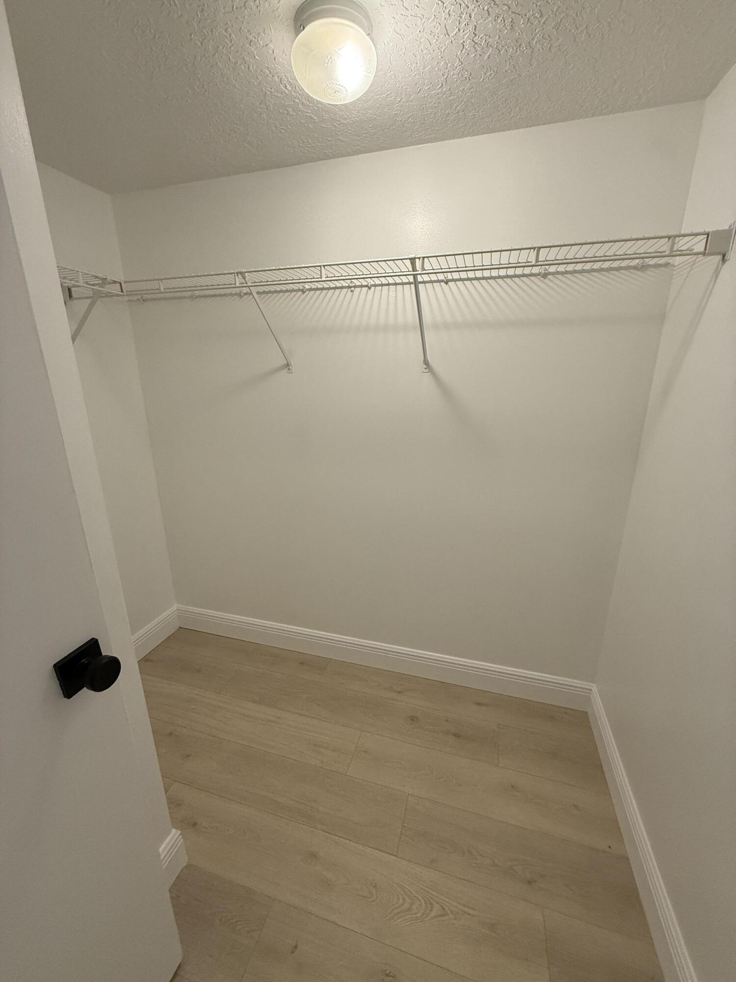 950 S Kanner Highway E1 Property Photo 12