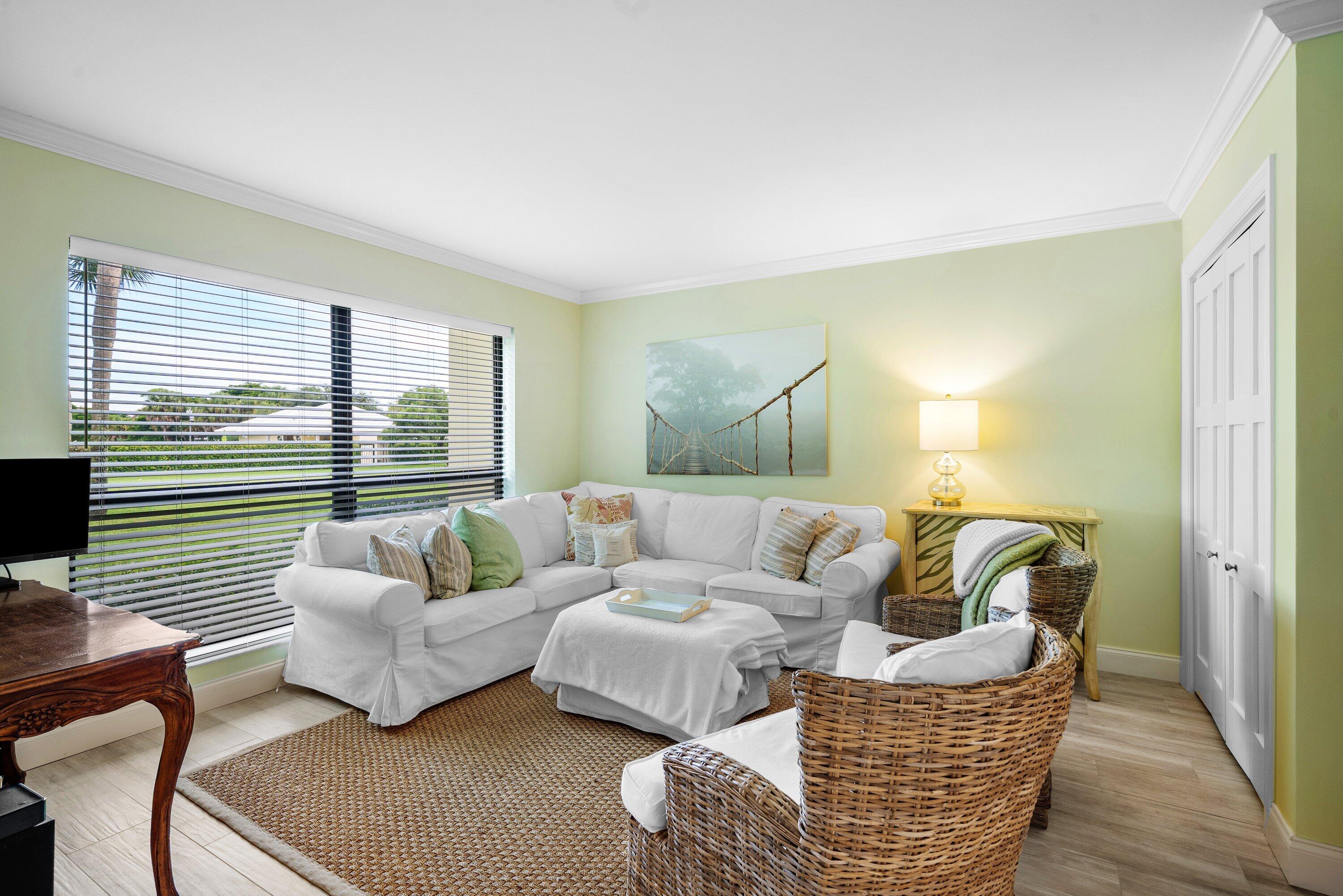 3689 Quail Ridge Drive N Bobwhite B Property Photo 18