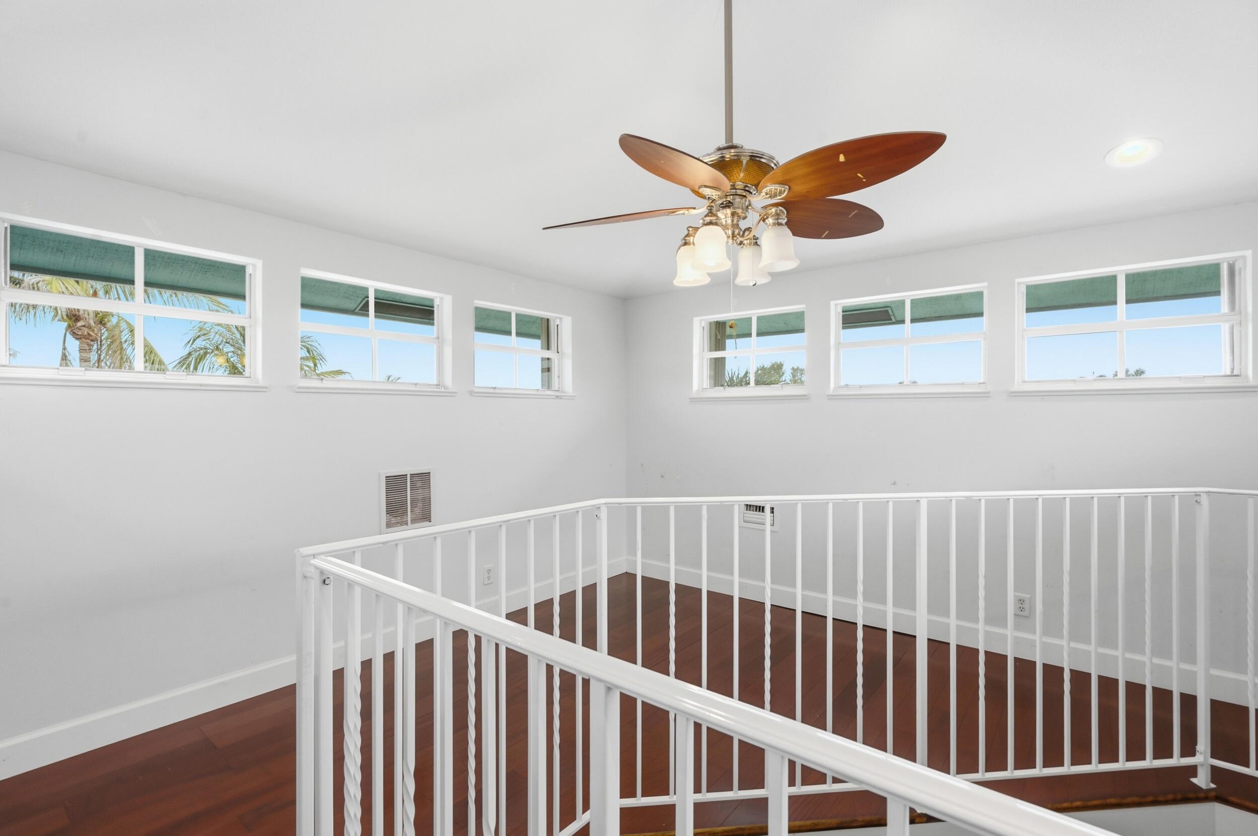 1404 Sw Seagull Way Property Photo 34