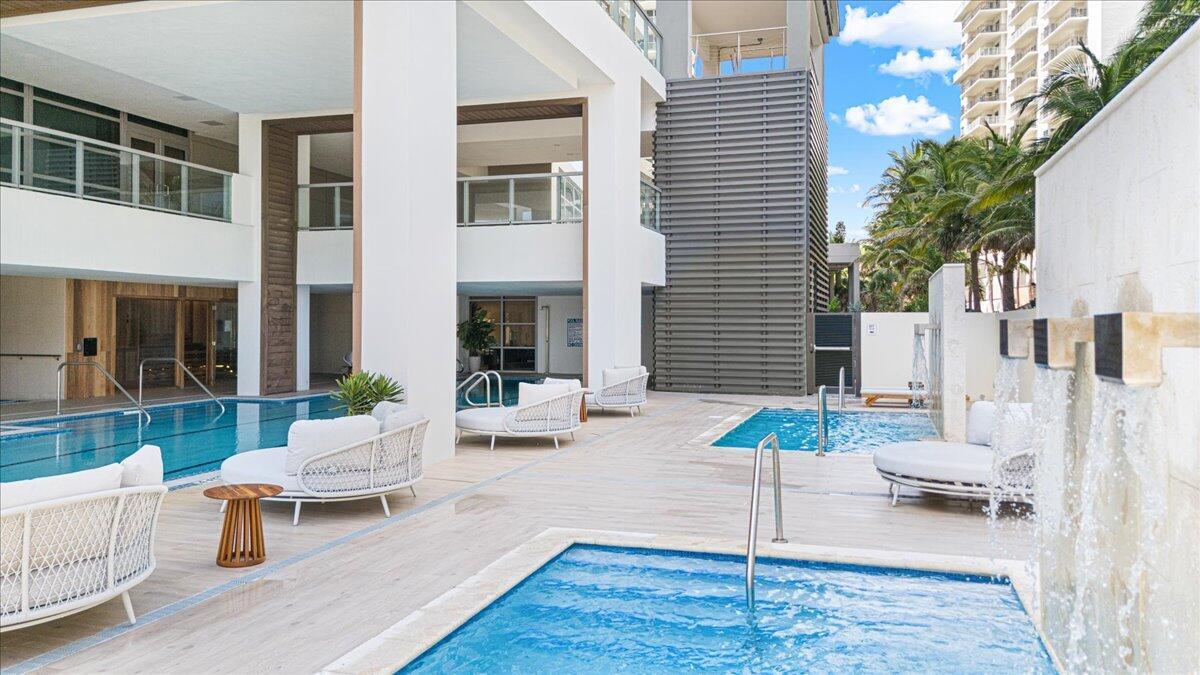 3100 N Ocean Drive P-701 Property Photo 29