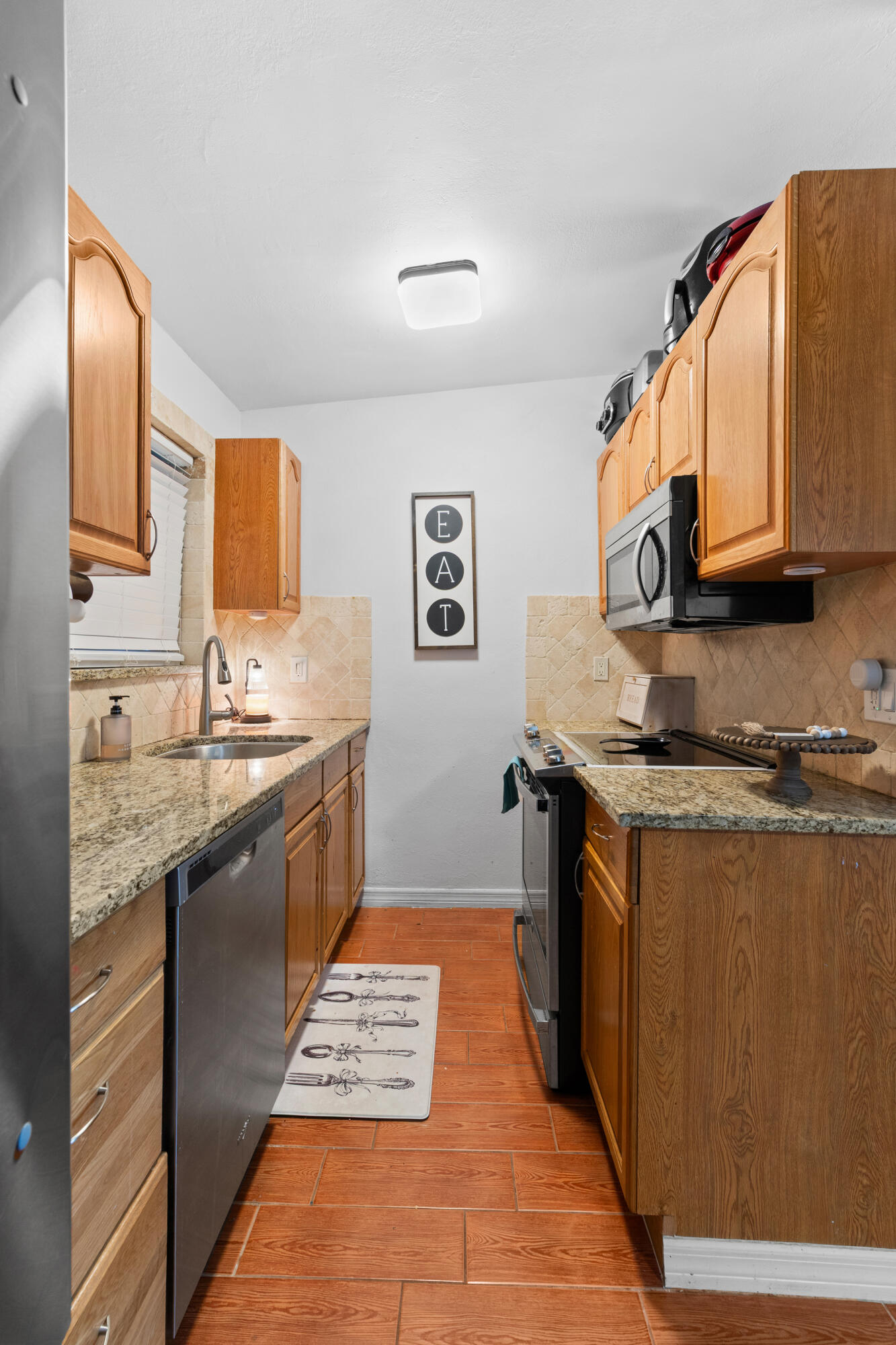 5581 Calico Road Property Photo 9