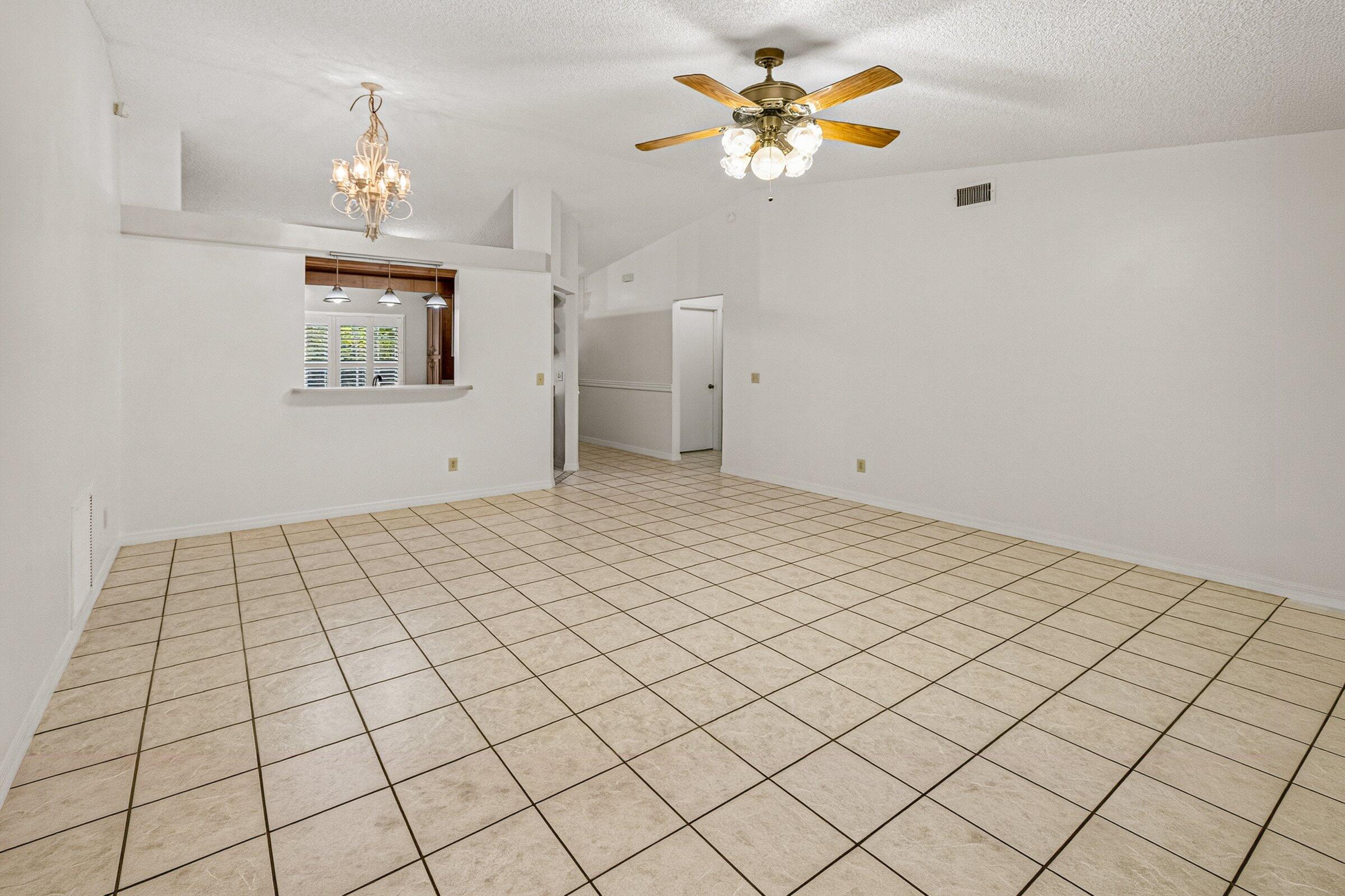 491 Carpenter Avenue Nw Property Photo 11
