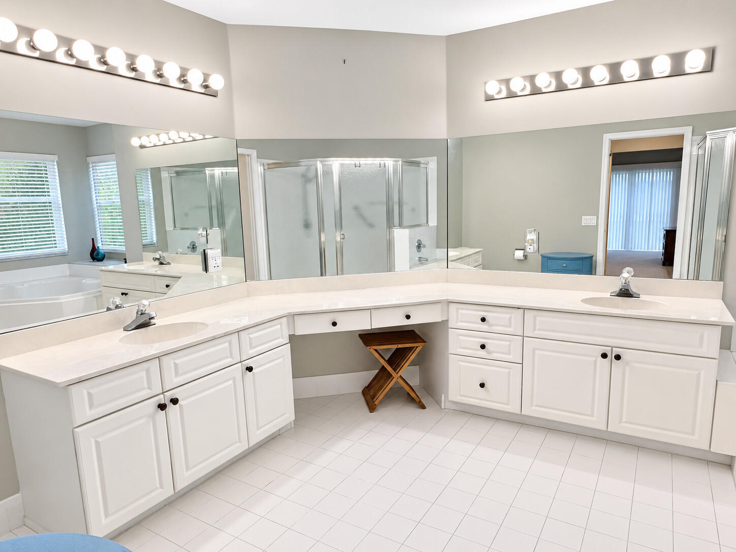 2783 E Abiaca Circle Property Photo 16