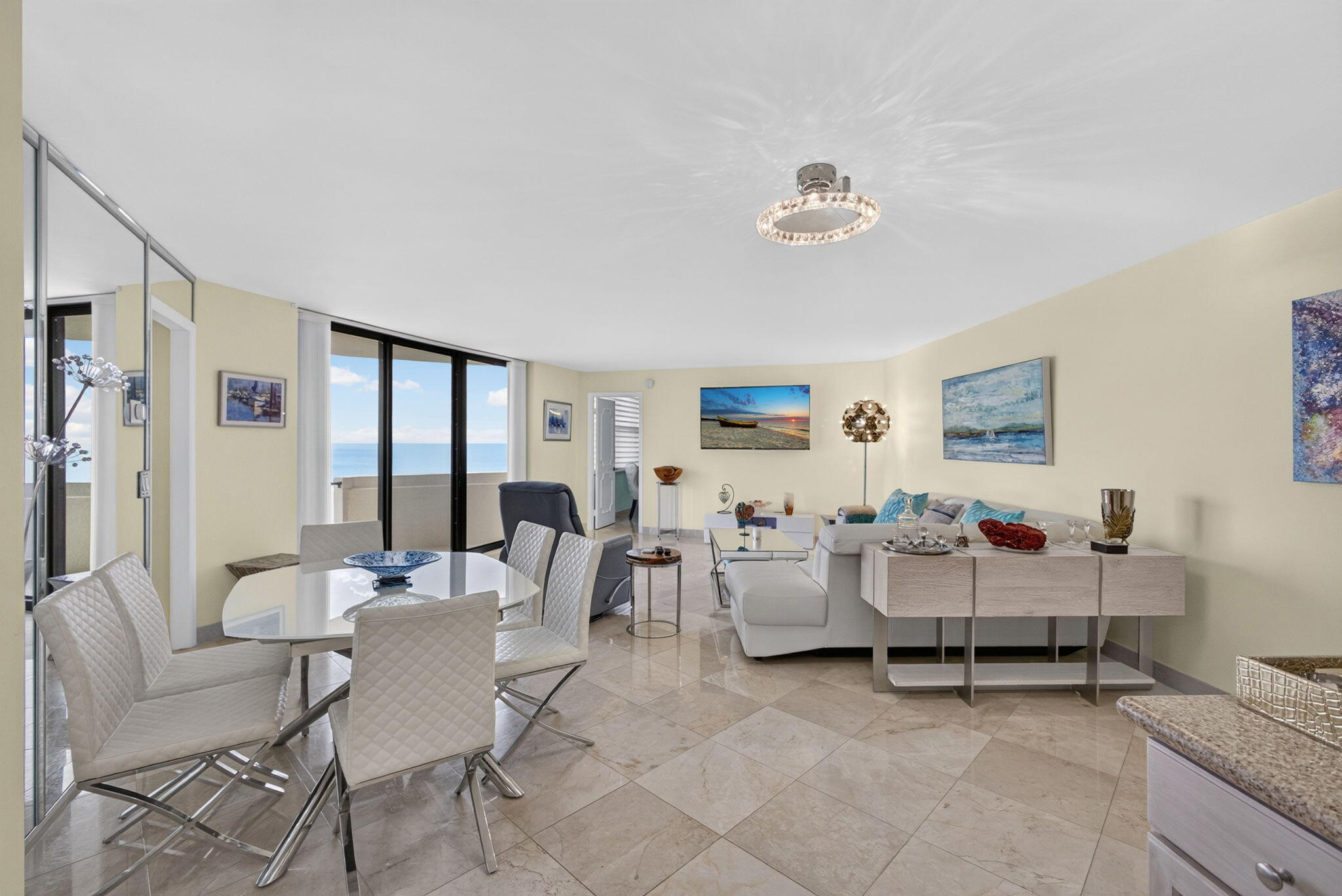 2800 N Ocean Drive A-10d Property Photo 5