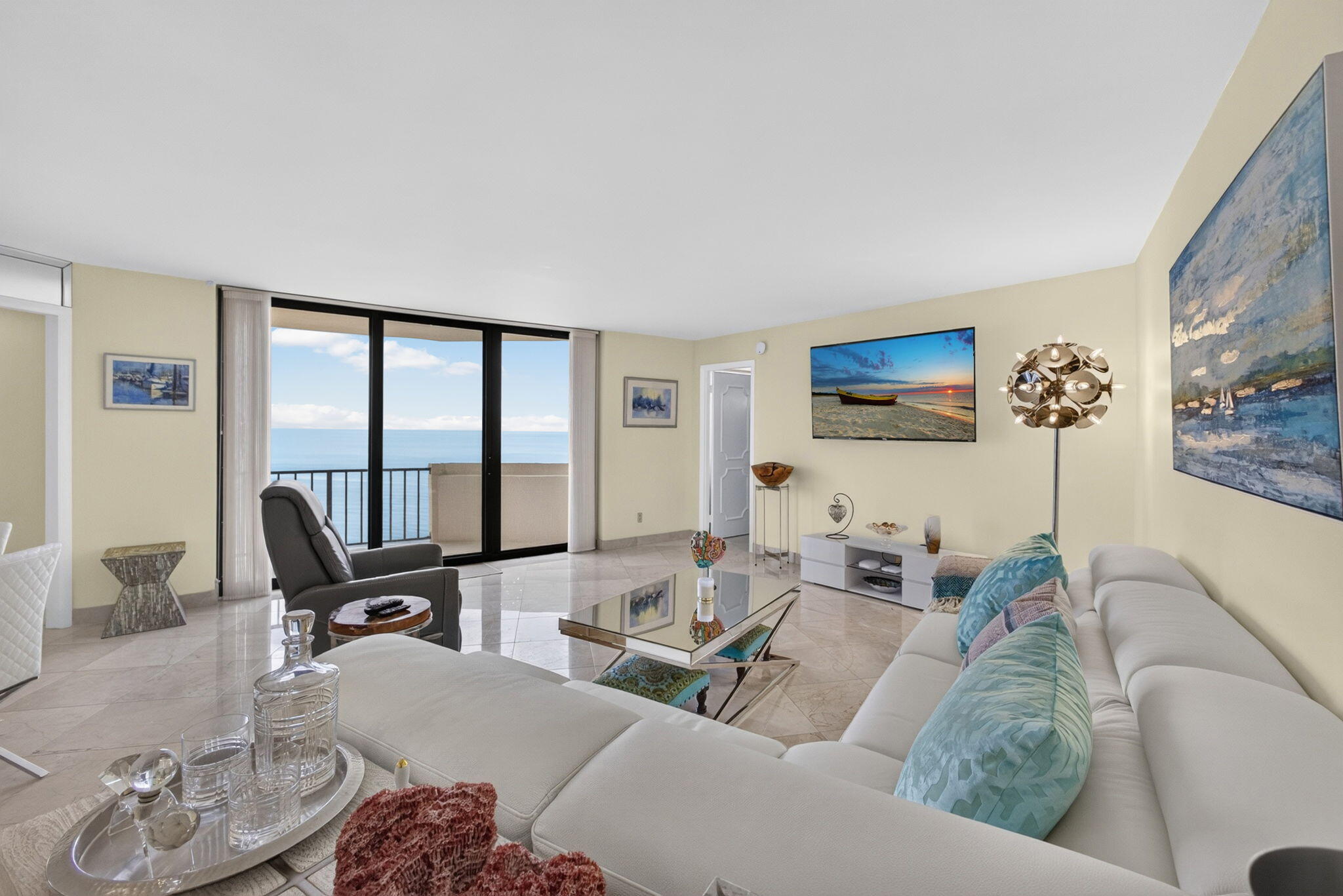 2800 N Ocean Drive A-10d Property Photo 11