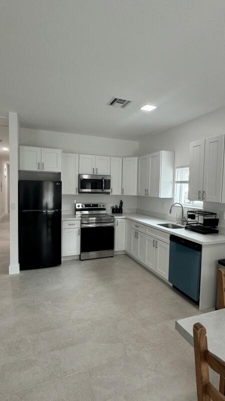 1701 Nw 9th Street Property Photo 4