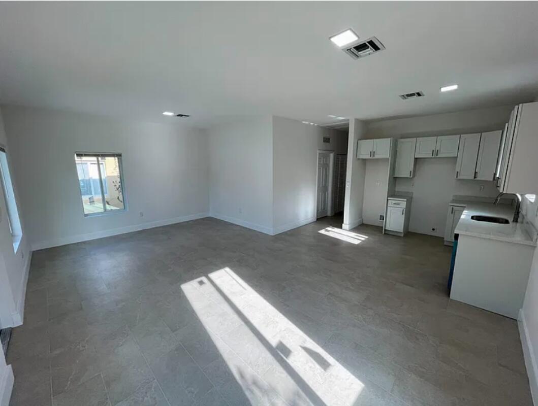 1701 Nw 9th Street Property Photo 24