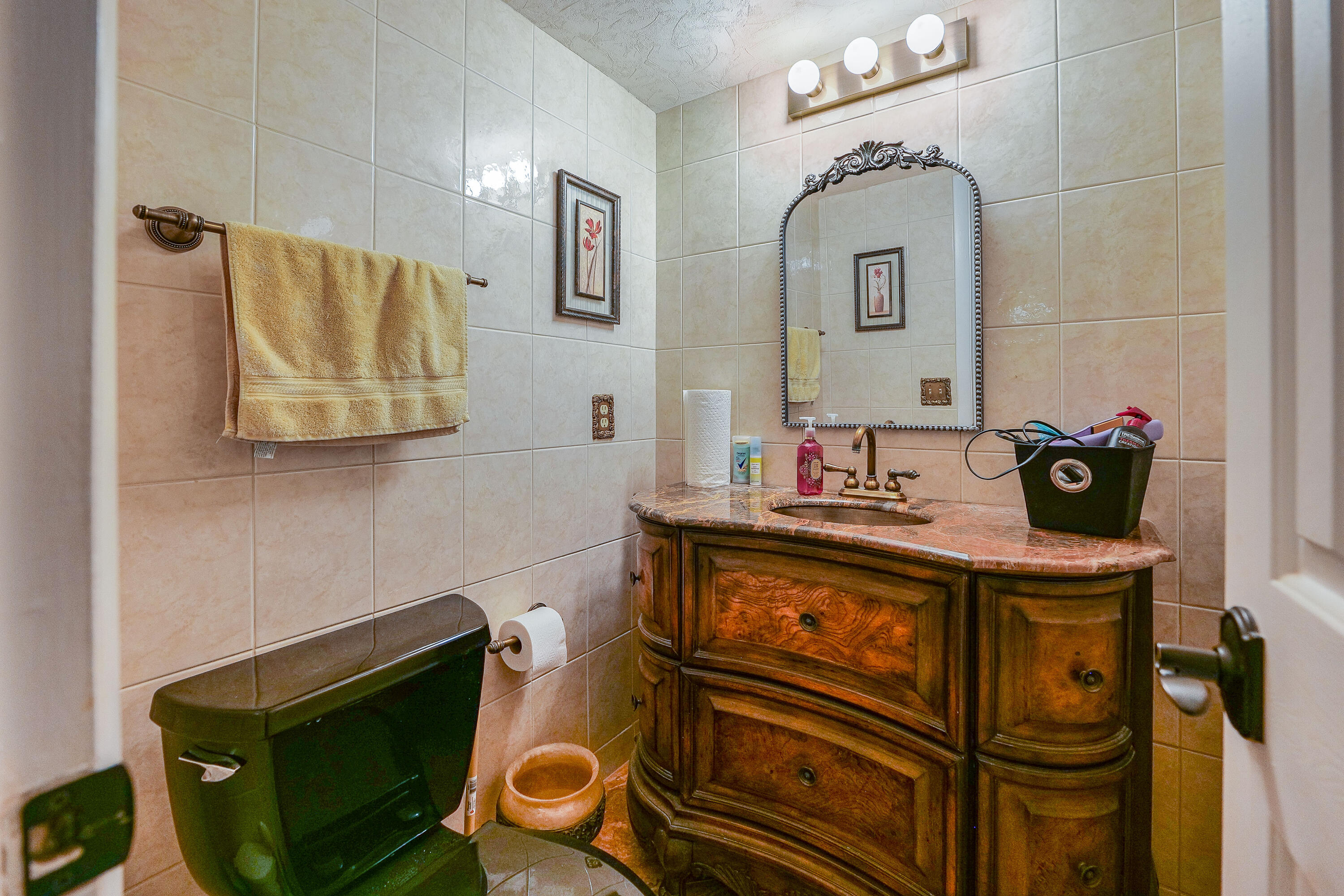 3408 Rose Hill Way 143 Property Photo 13
