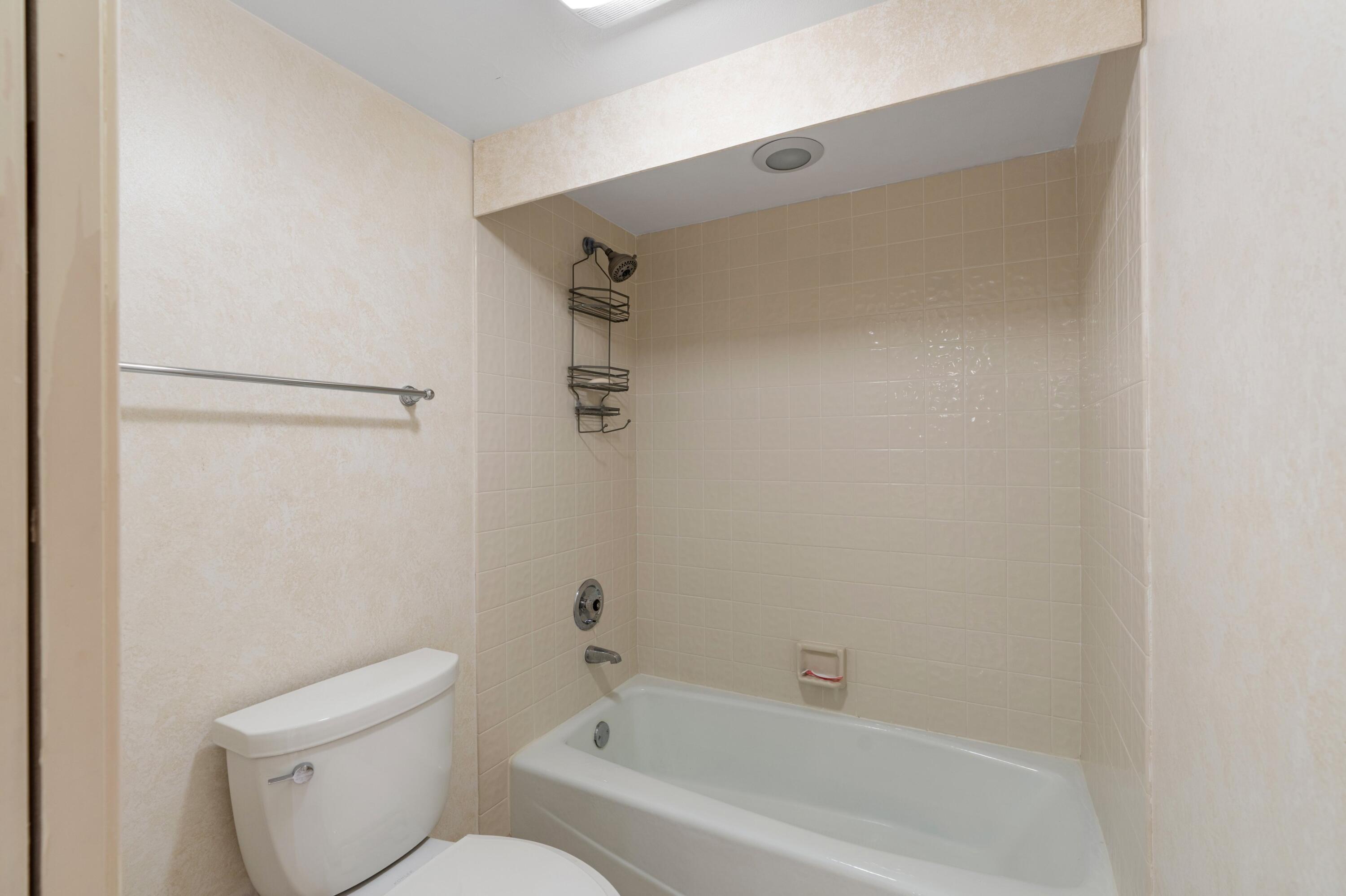 5080 N Ocean Drive 12c Property Photo 18
