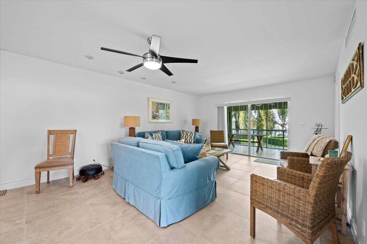 1205 Sandy Lane 249 Property Photo 6